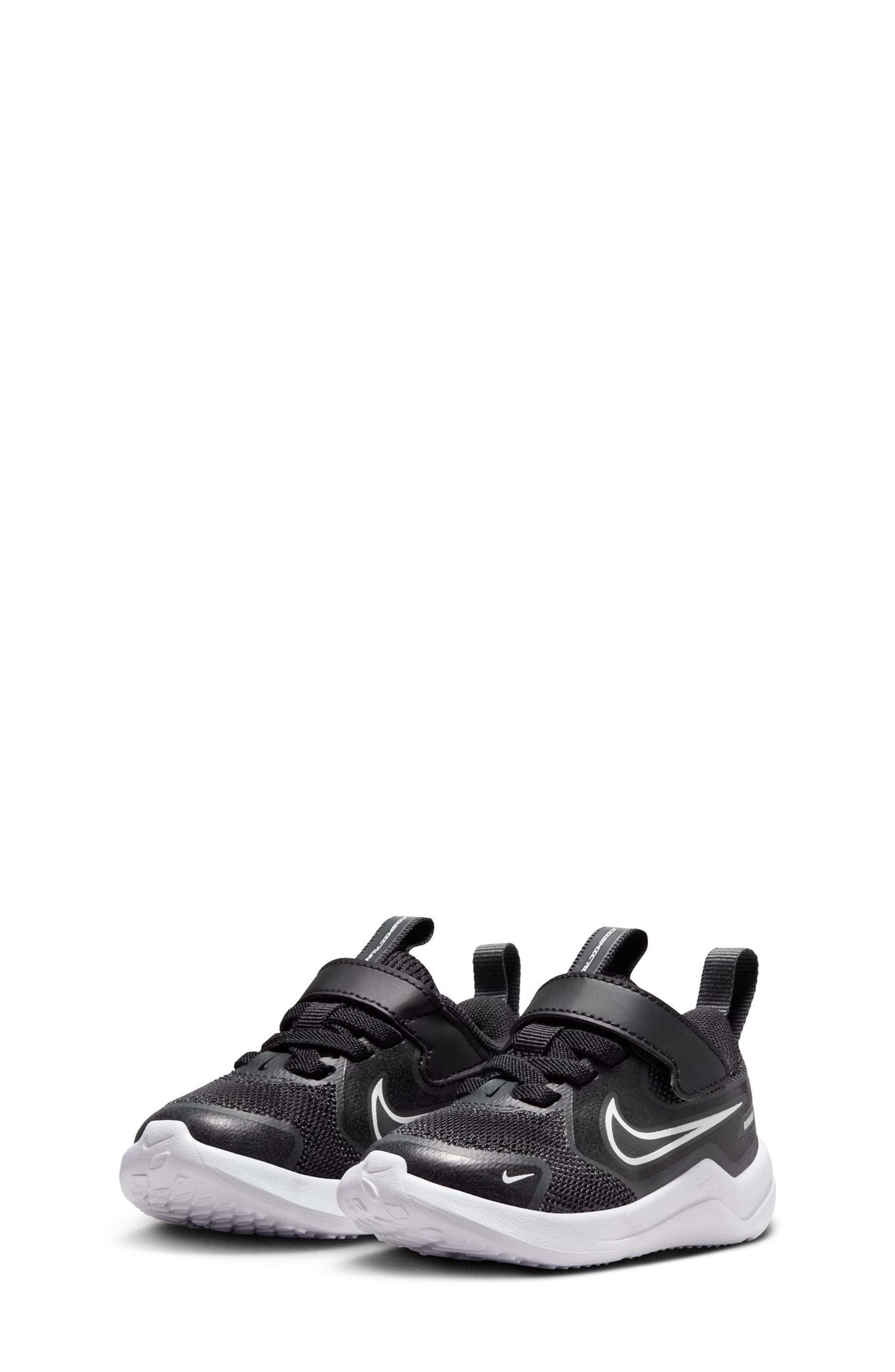 003 BLACK/WHITE