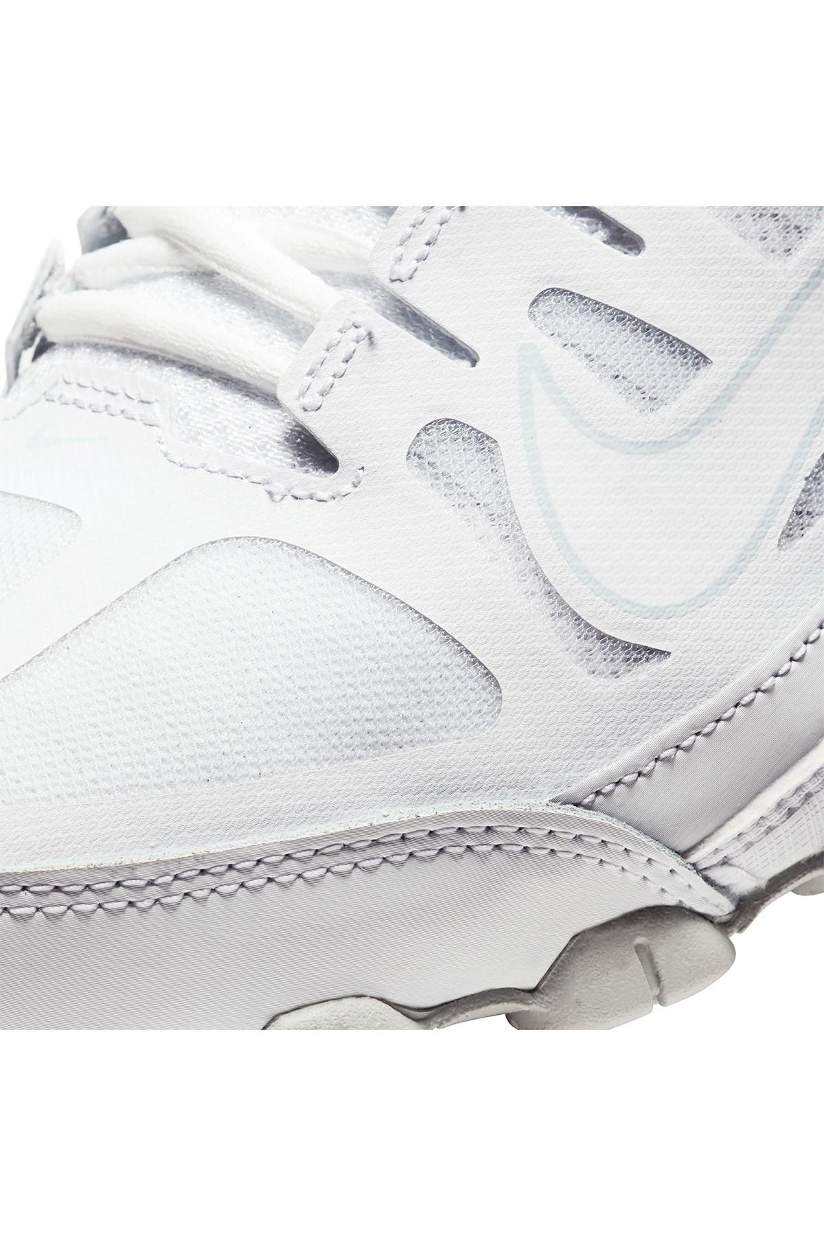 WHITE/ WHITE