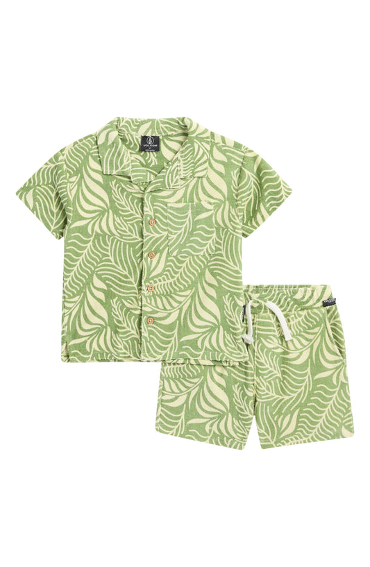 GREEN