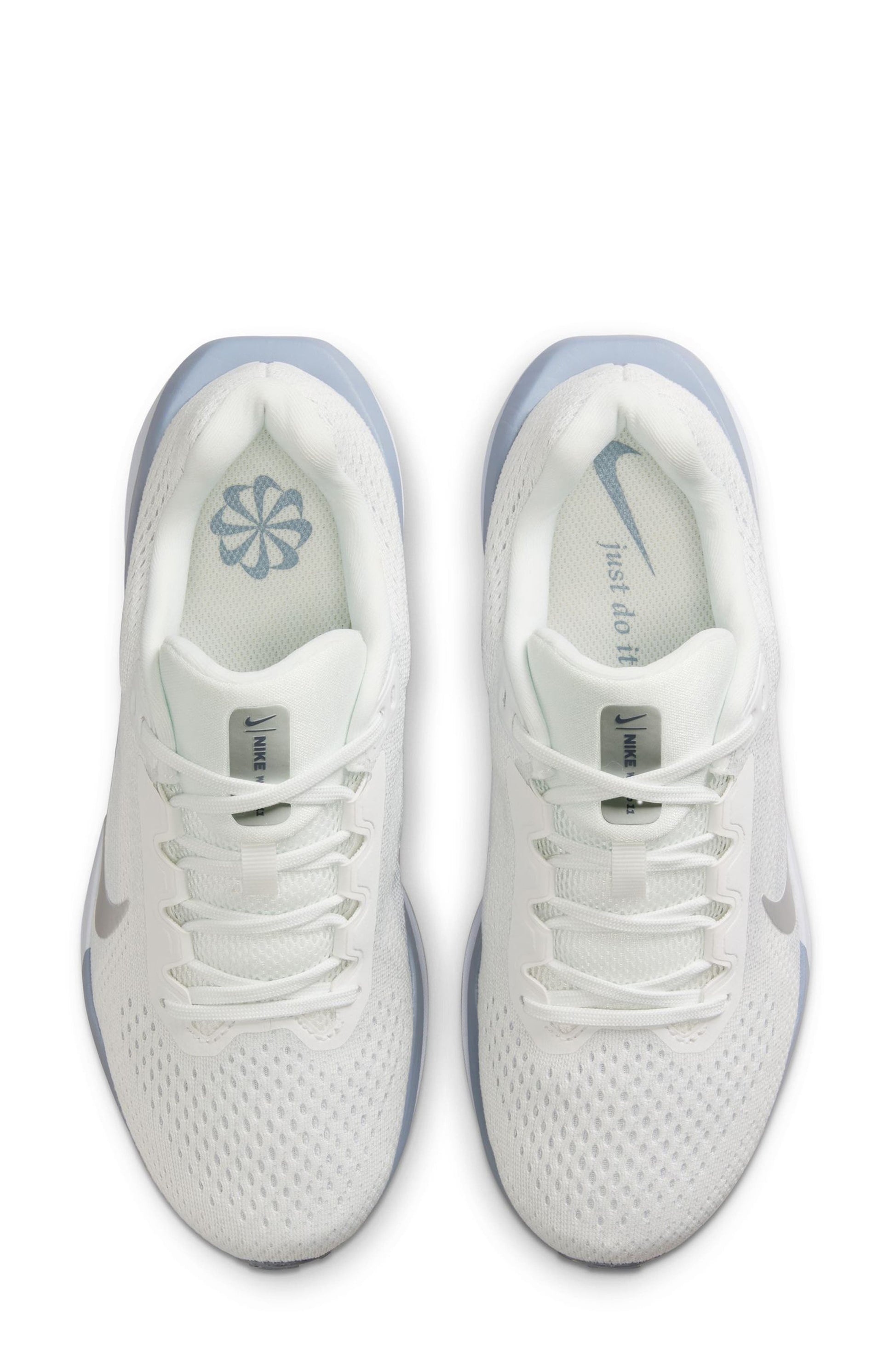 SUMMIT WHITE/ METALLIC SILVER