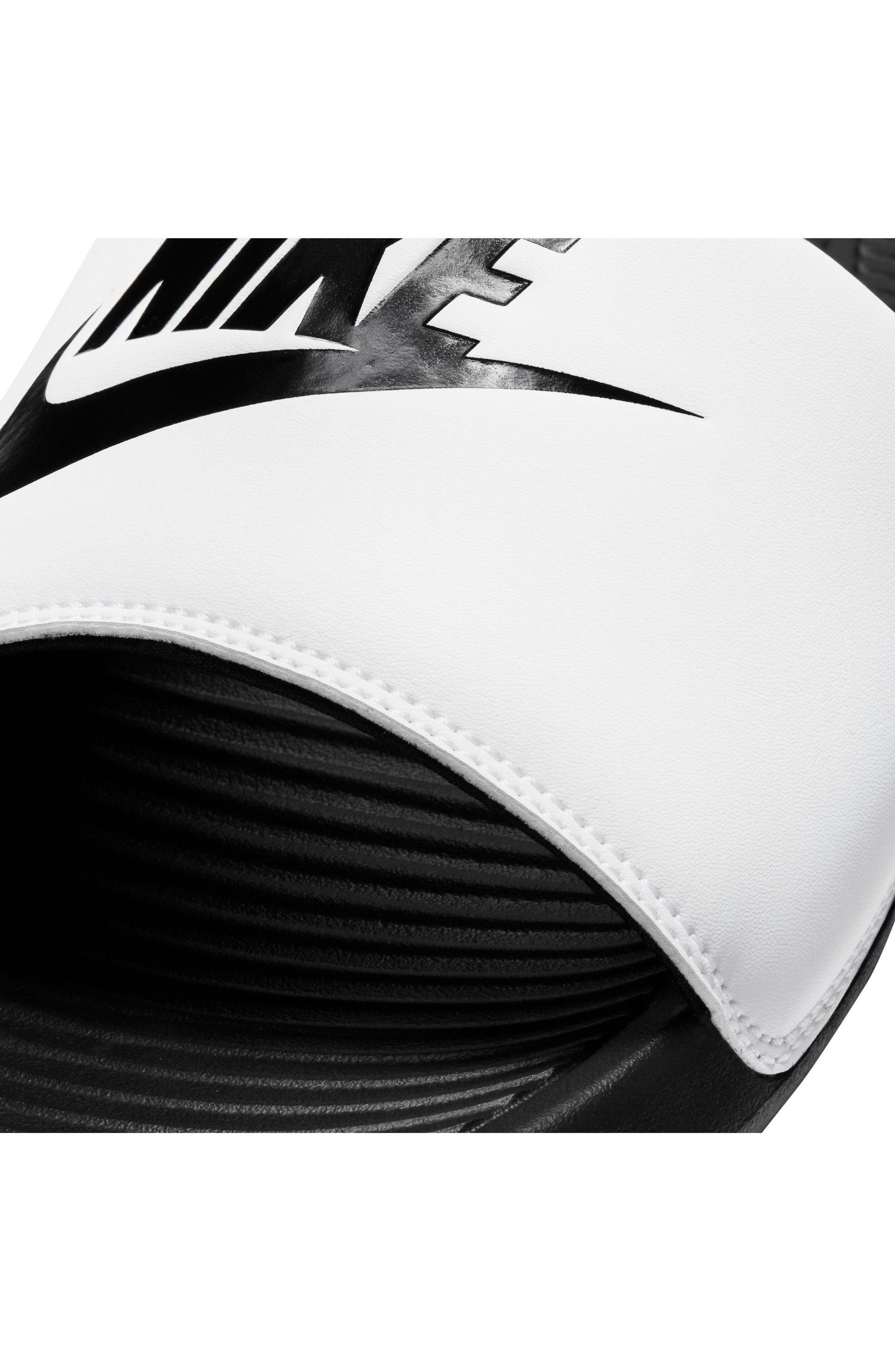 BLACK/ BLACK/ WHITE