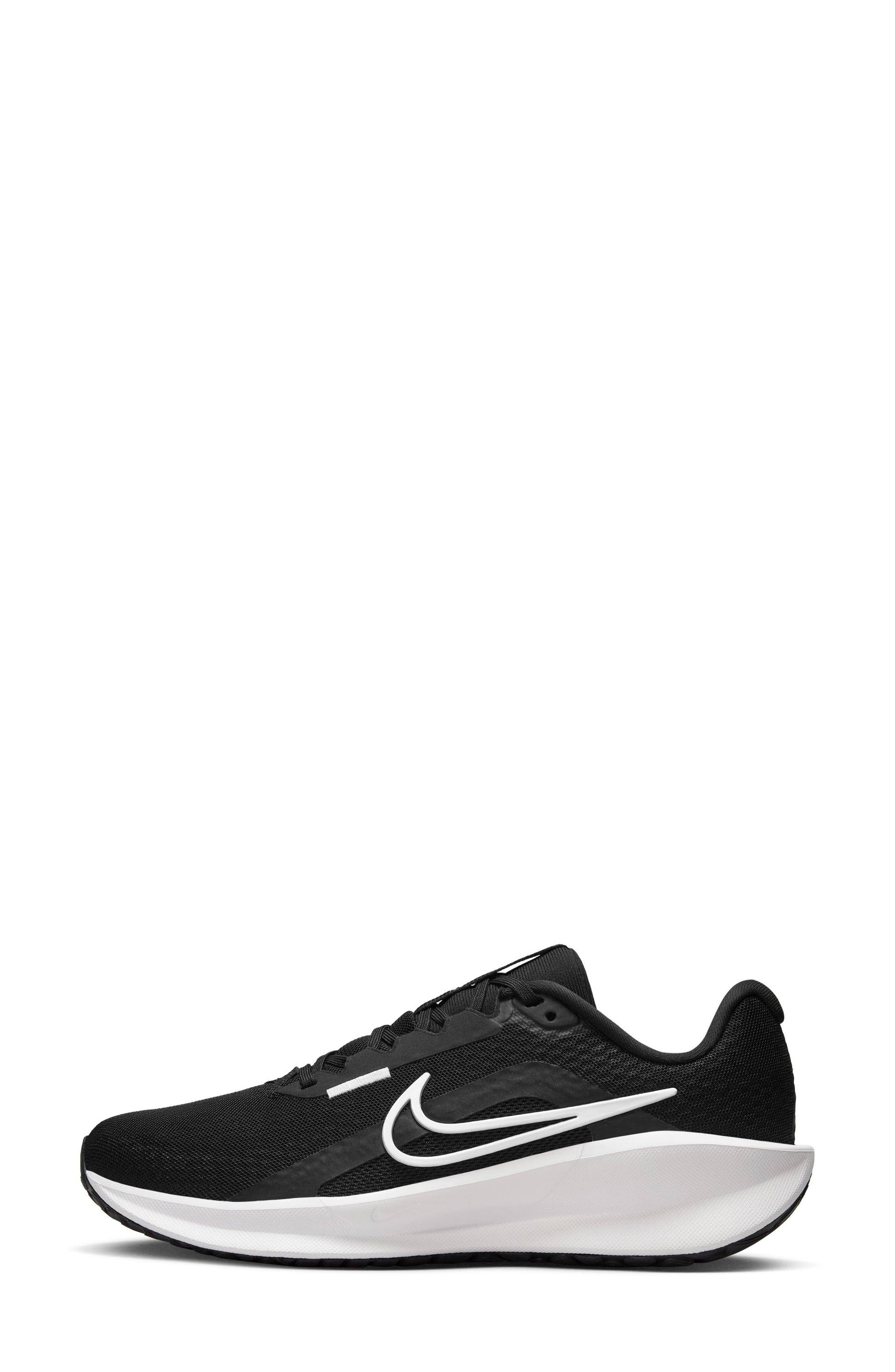 001 BLACK/WHITE