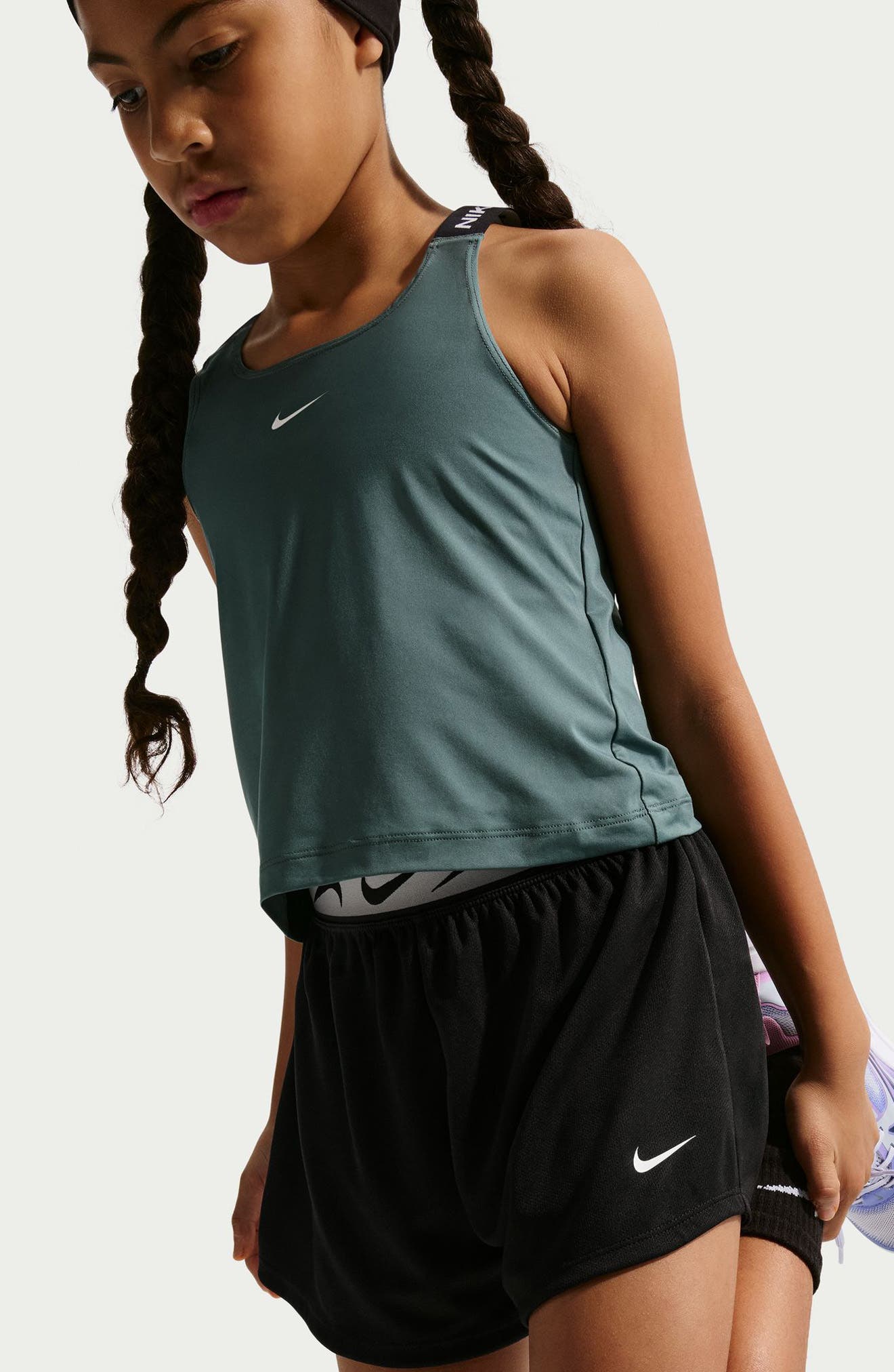 BLACK/ SMOKE GREY/ WHITE