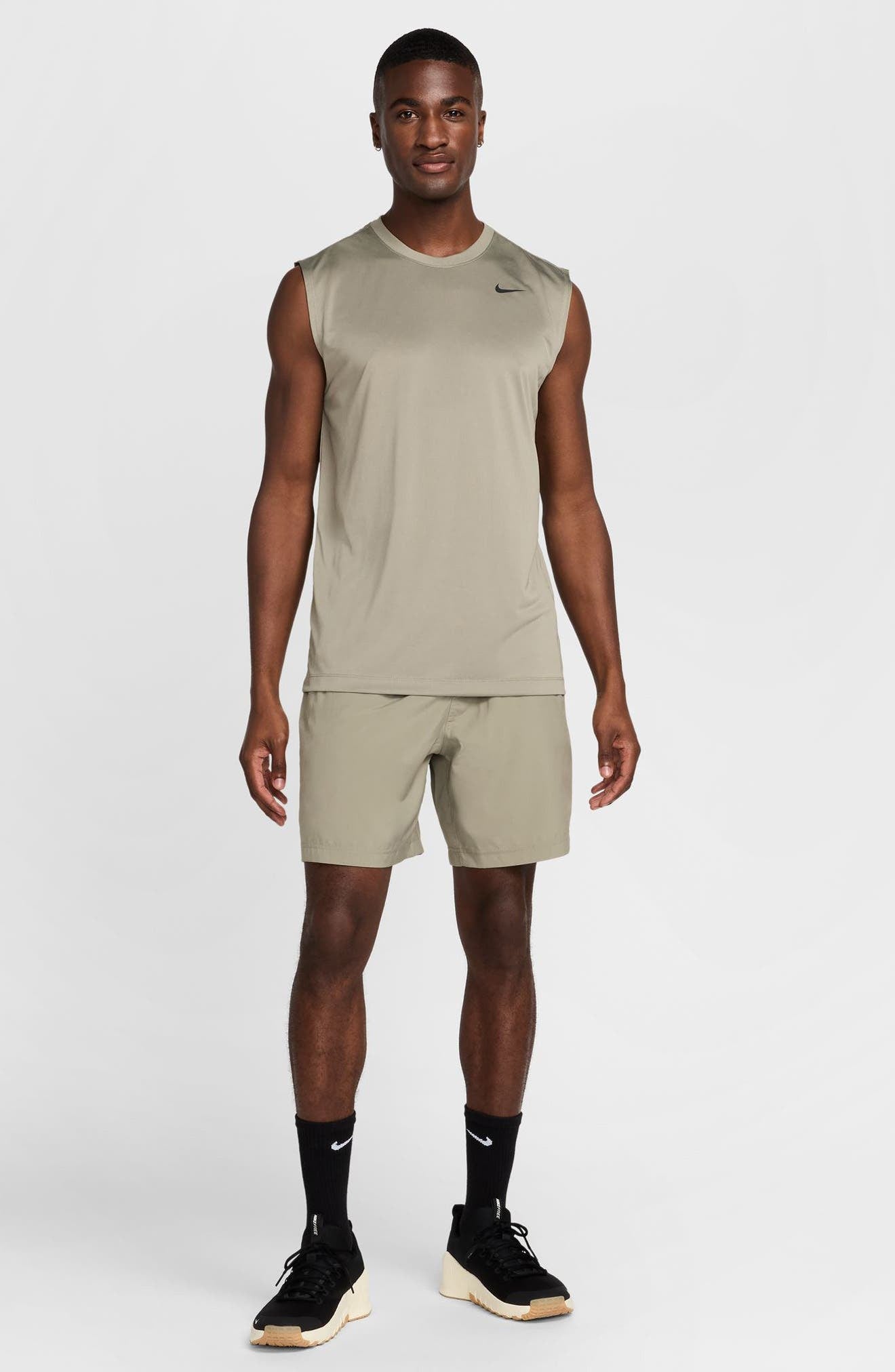 LIGHT ARMY/ BLACK