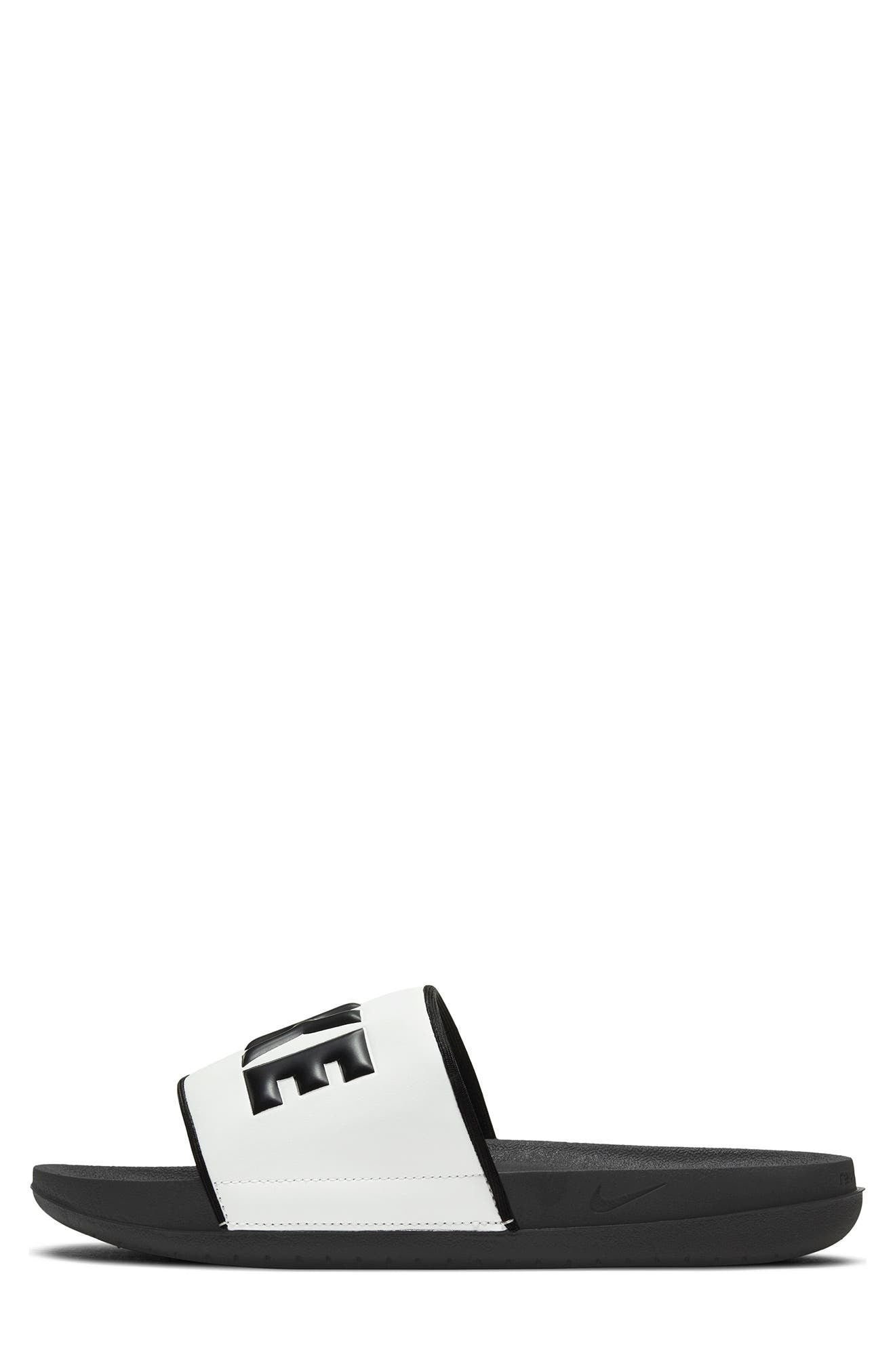 BLACK/ SUMMIT WHITE