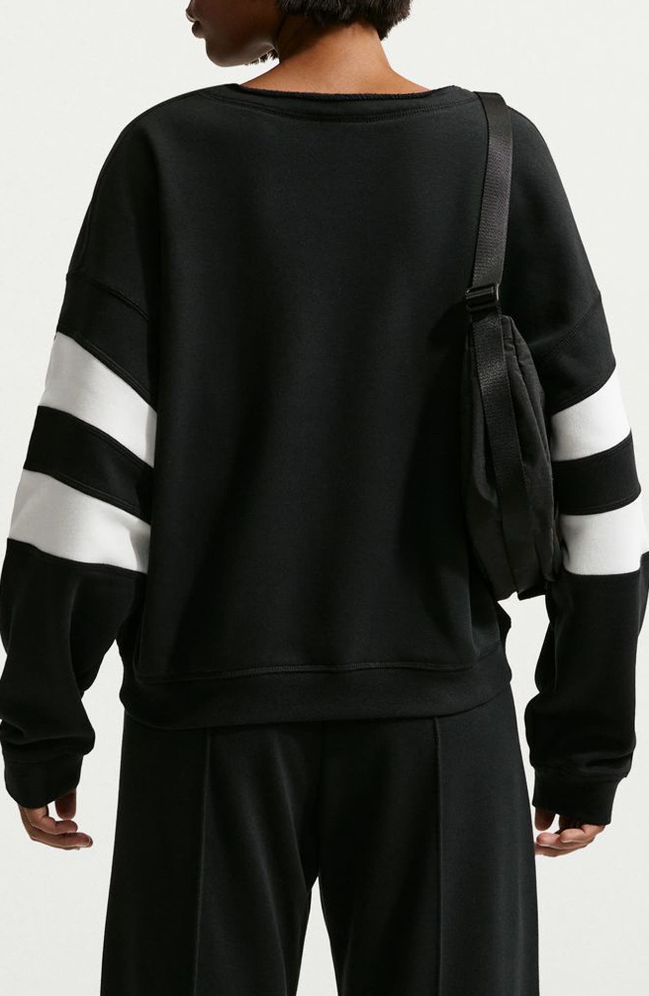 BLACK/ SAIL/ SAIL