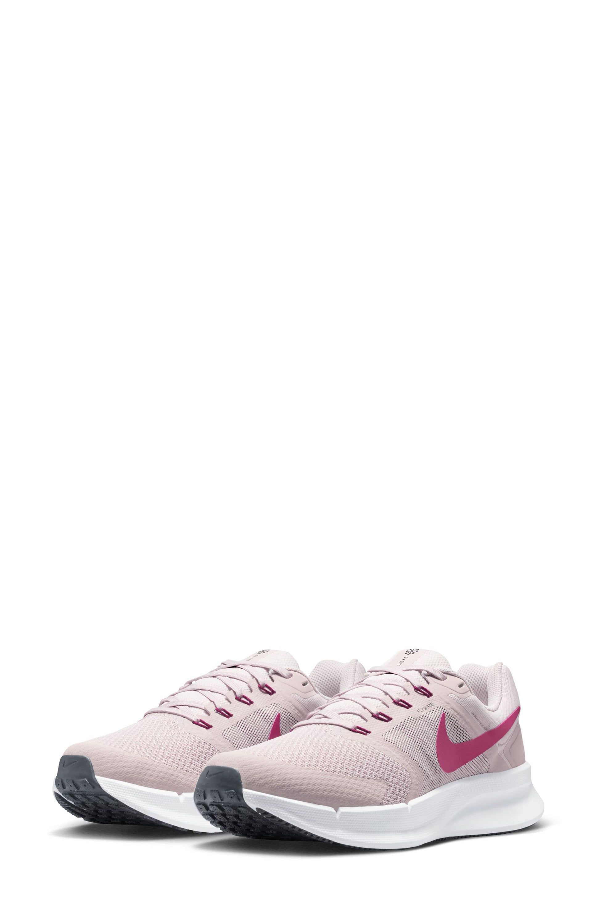 DUST RED/ SWEET BEET/ WHITE
