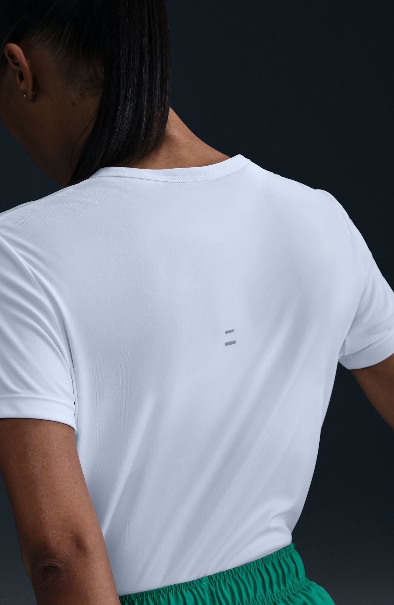 WHITE/ REFLECTIVE SILV