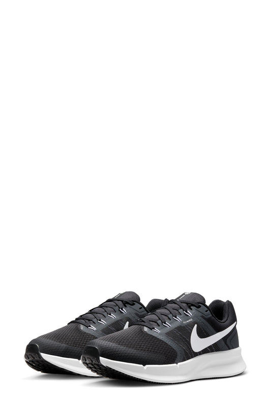 002 BLACK/WHITE