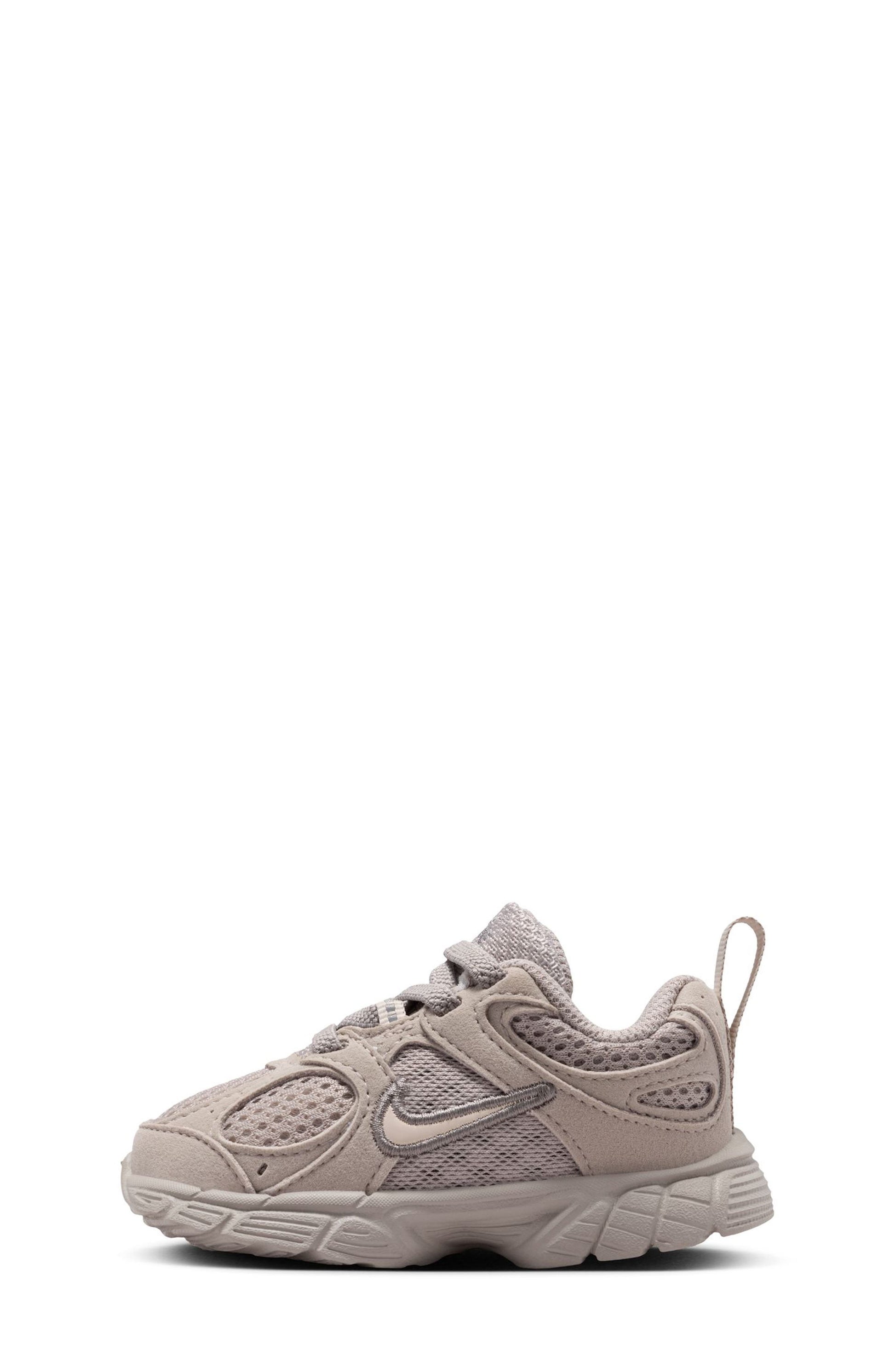MOON PARTICLE/ LIGHT BROWN