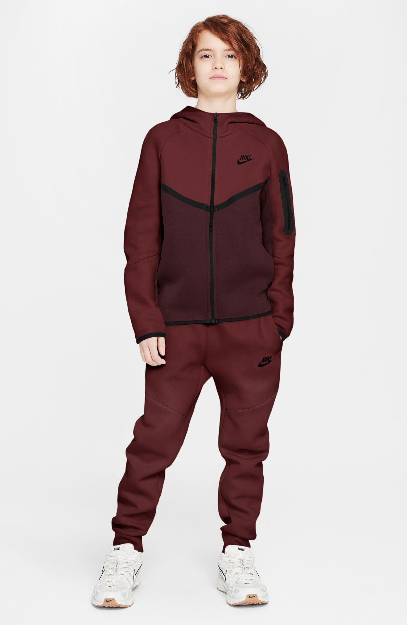 BURGUNDY CRUSH/ RED/ BLACK