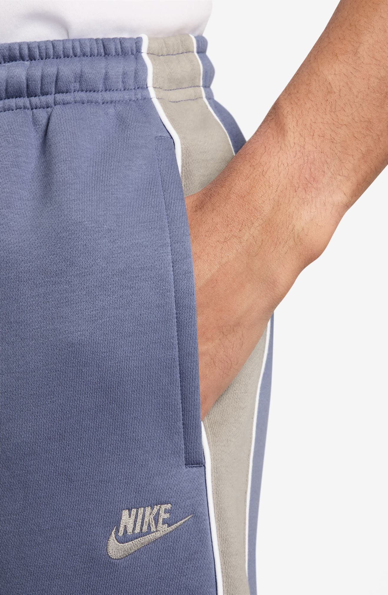 WORLD INDIGO/ COLLEGE GREY