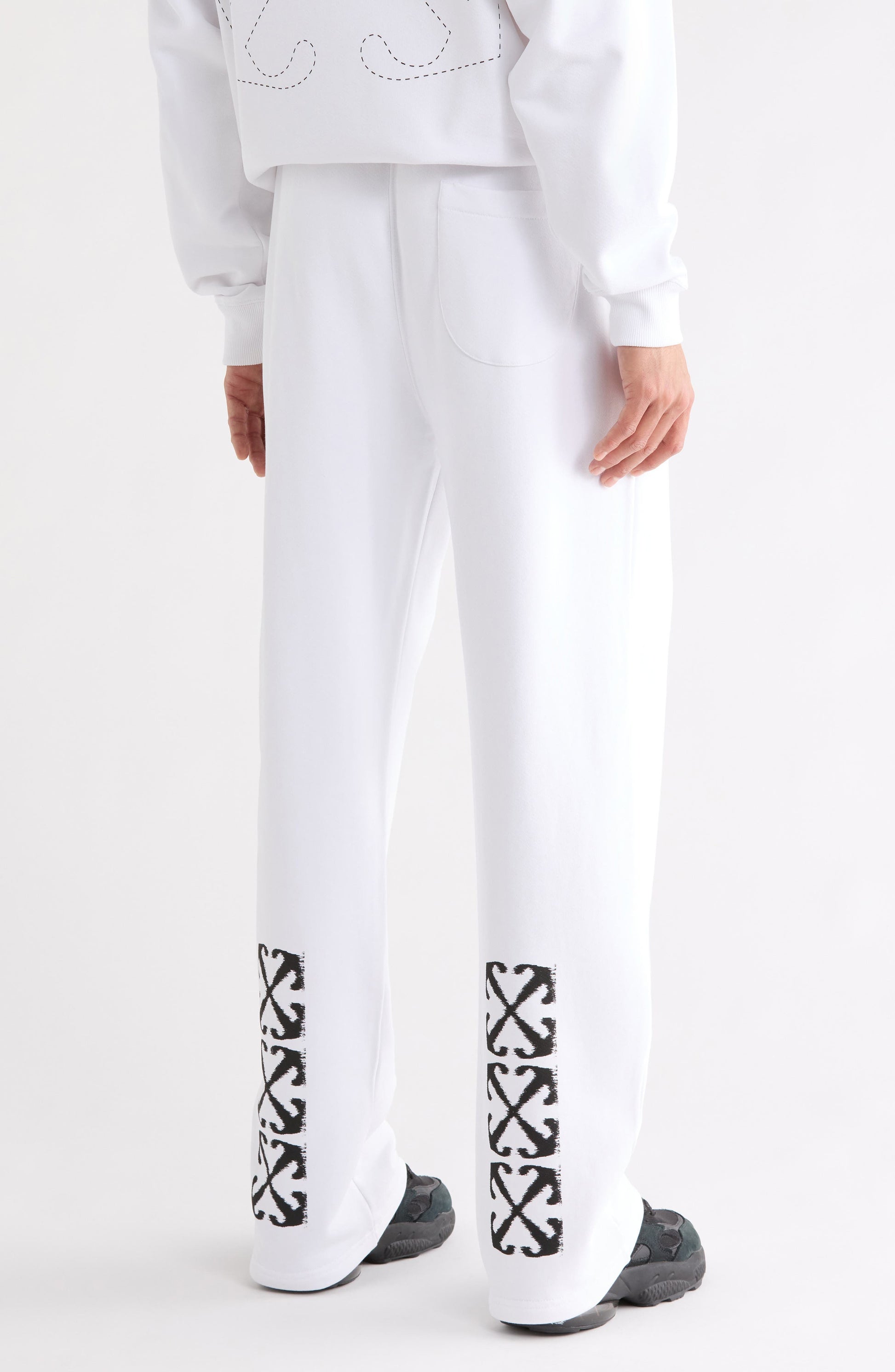 WHITE-BLACK