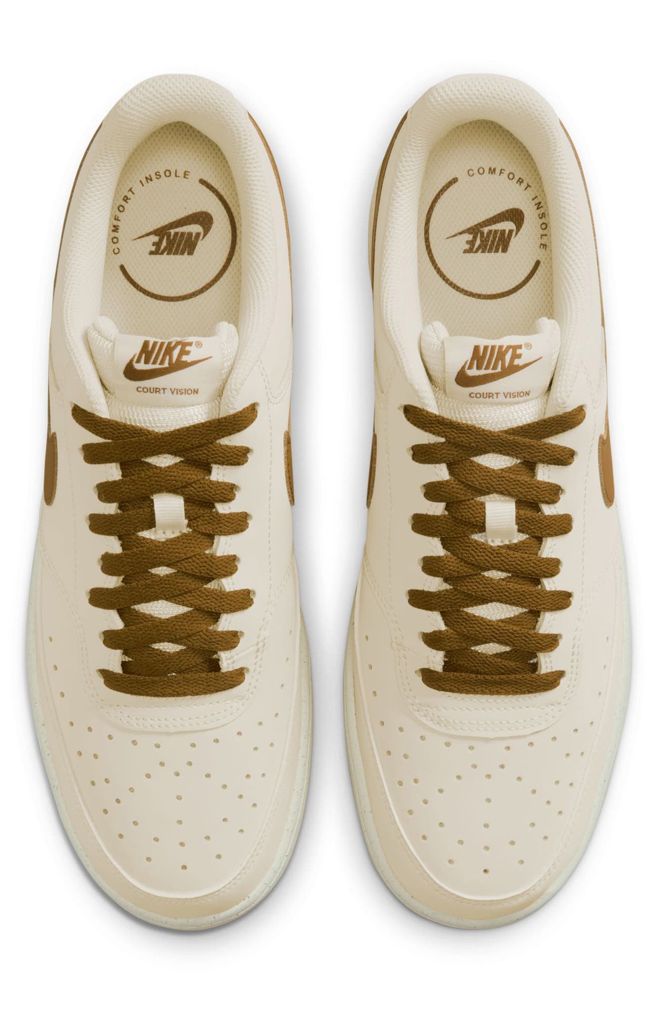 PALE IVORY/ GOLDEN HOPS