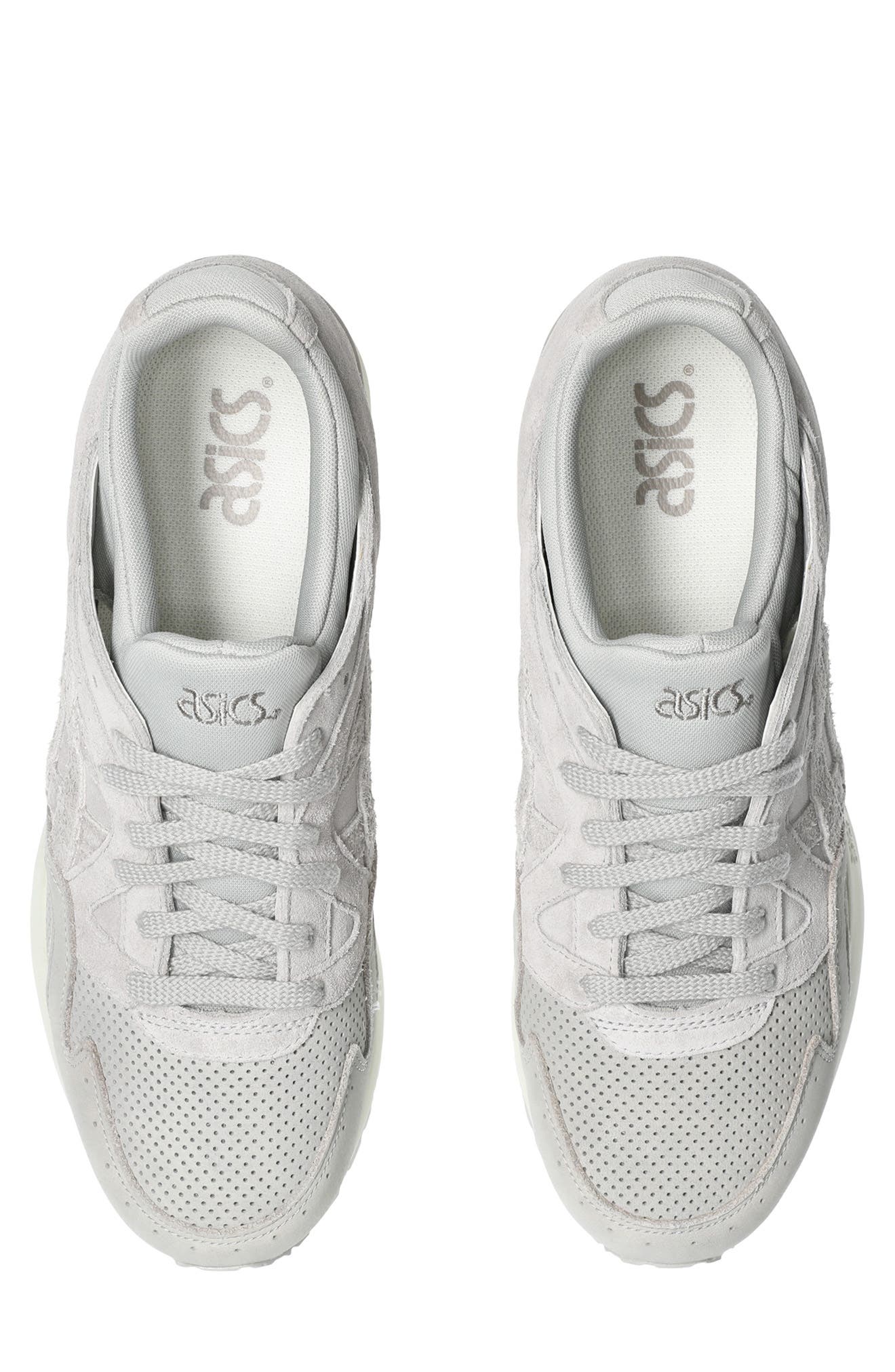 OYSTER GREY/ MOONROCK