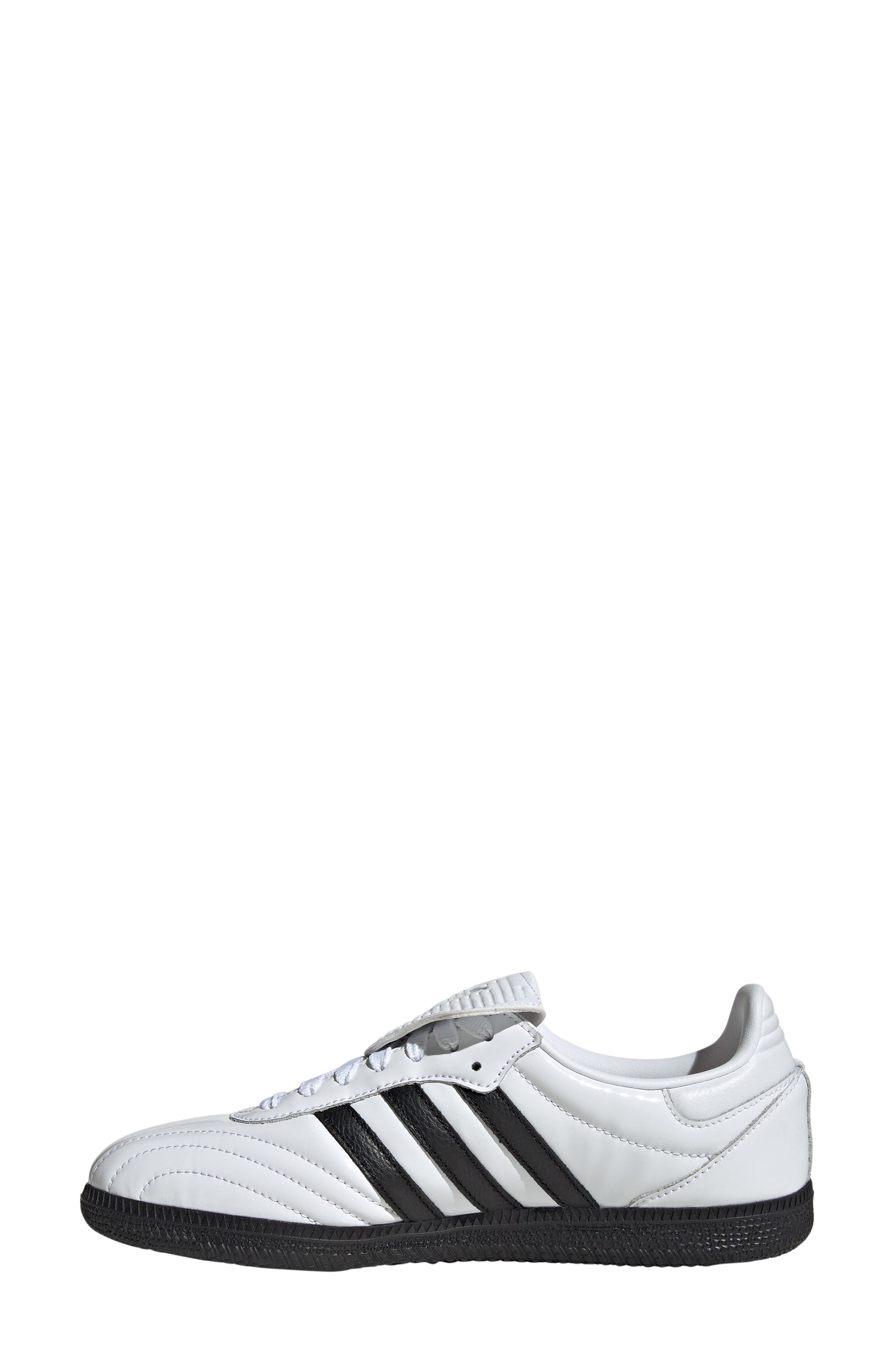 WHITE/ BLACK/ WHITE