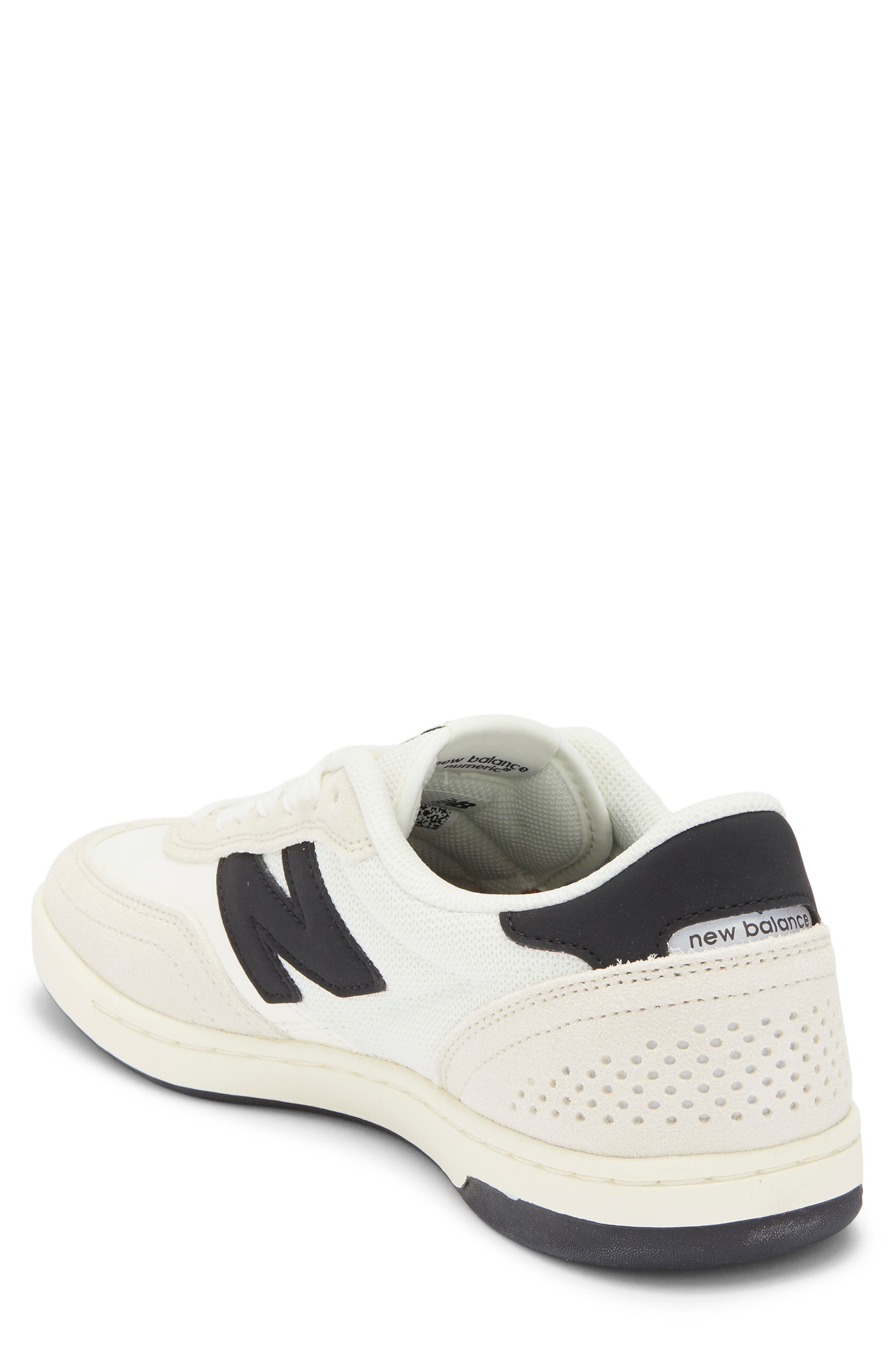 SEA SALT/ BLACK