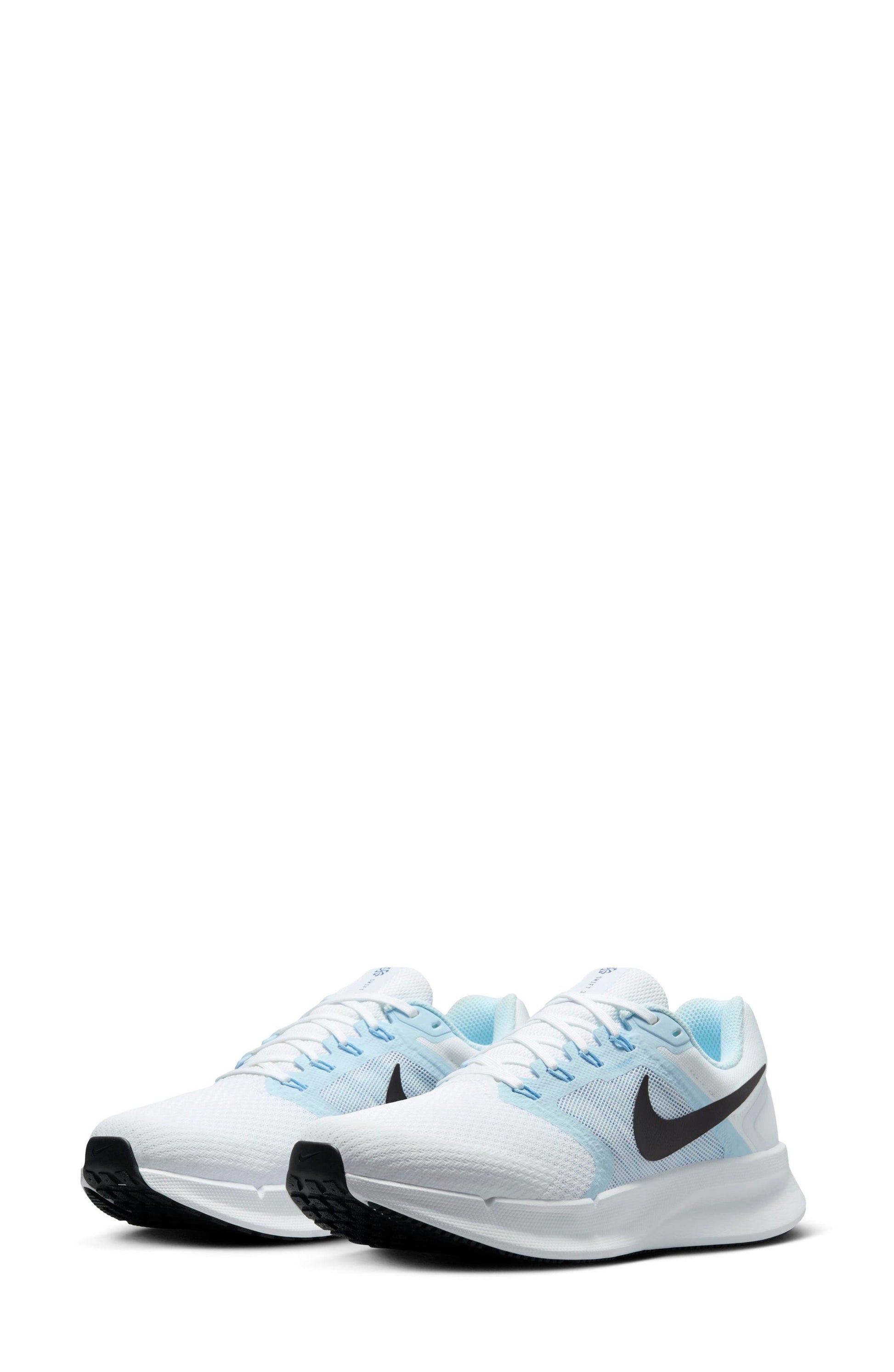 106 WHITE/BLACK