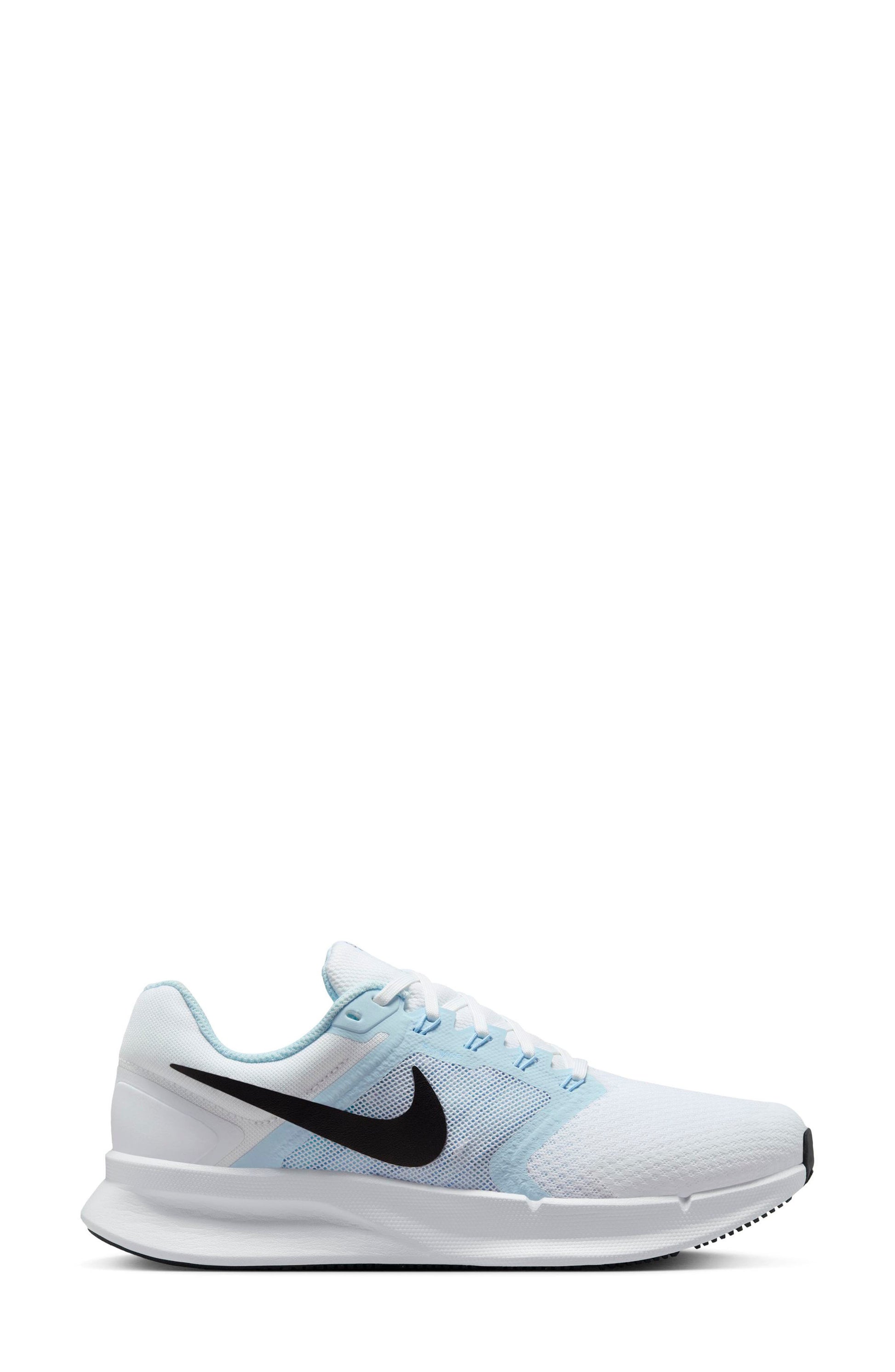 106 WHITE/BLACK