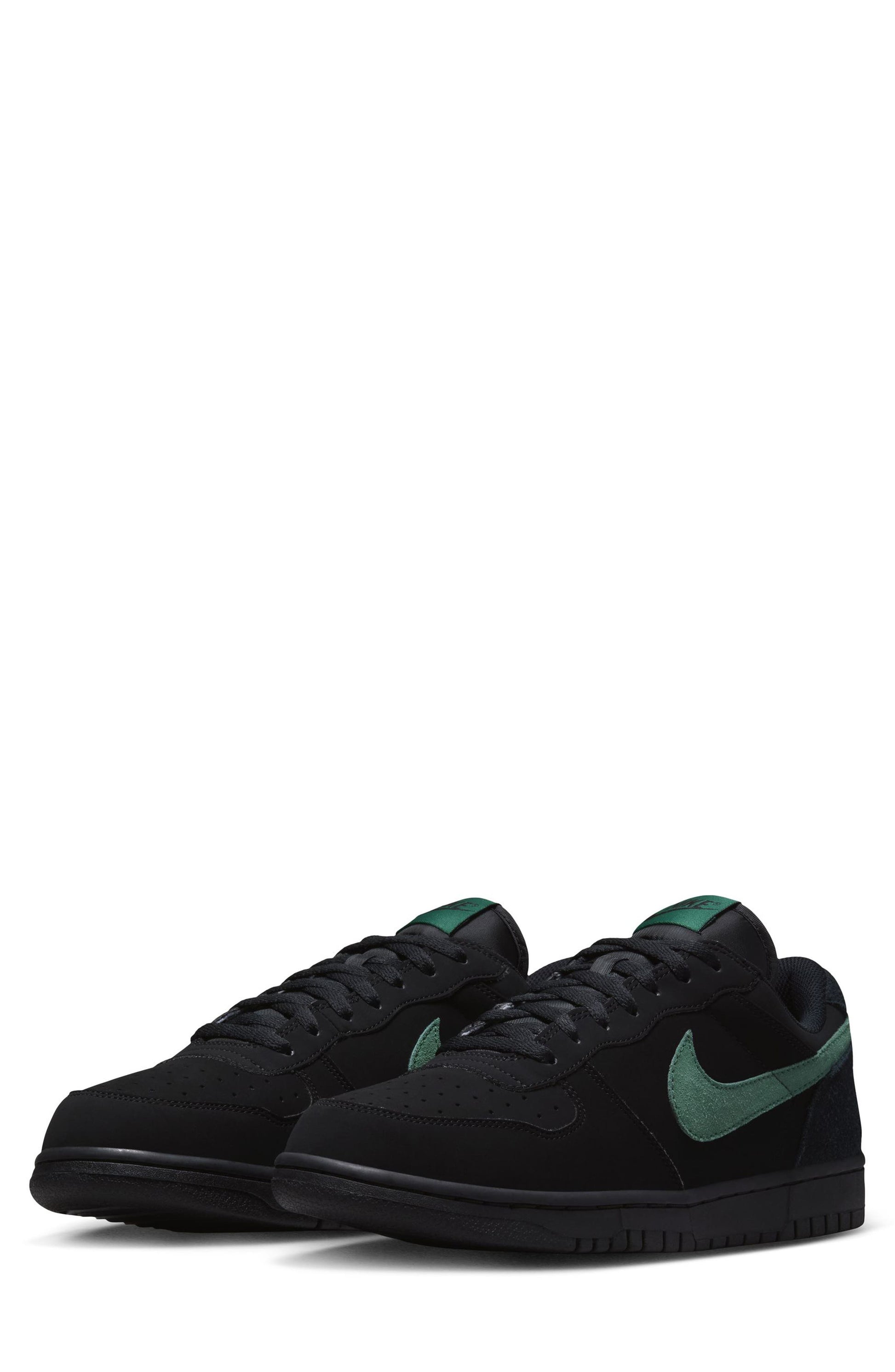 BLACK/ FIR