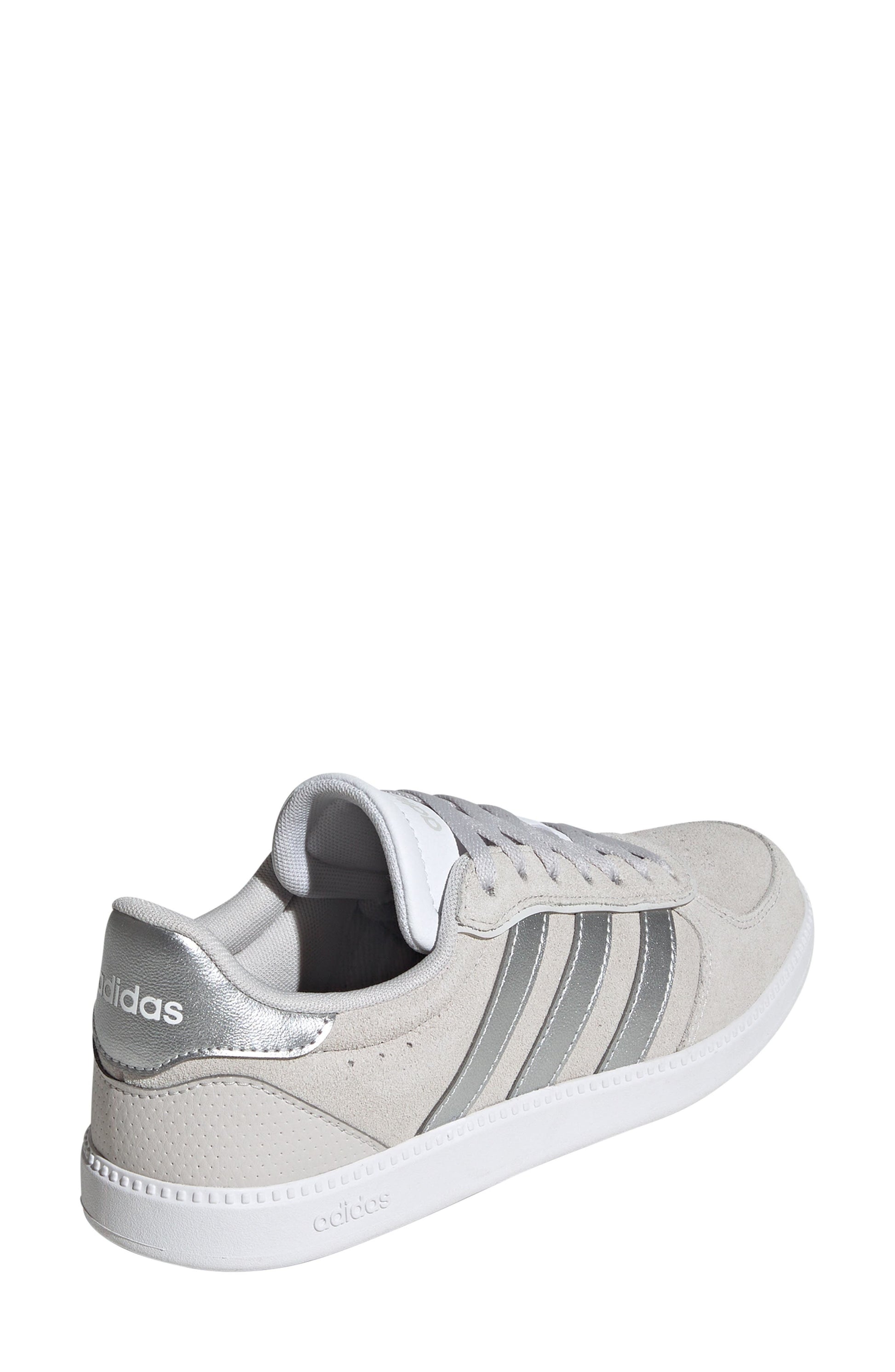 GREY/ SILVER METALLIC/ WHITE