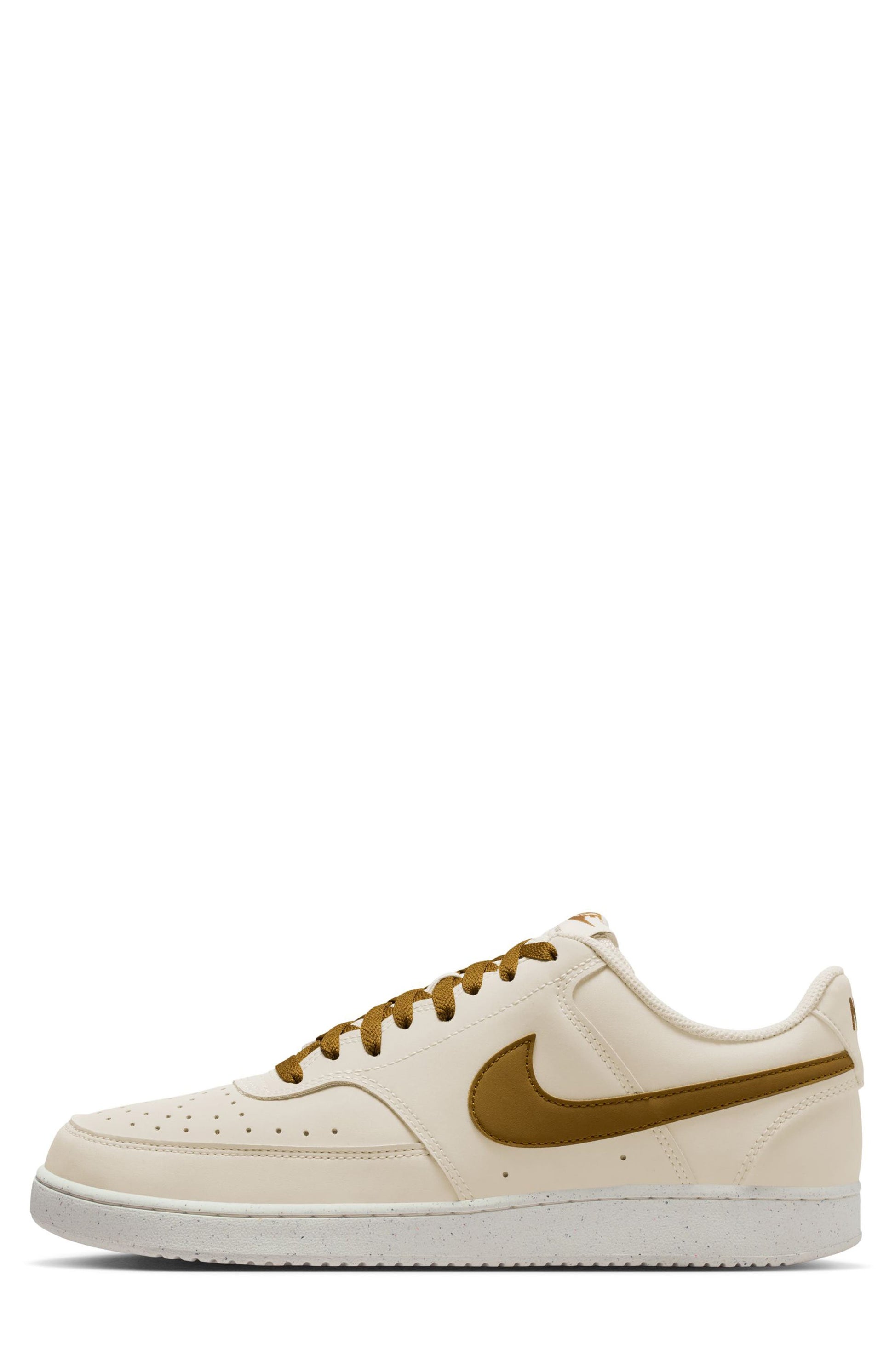 PALE IVORY/ GOLDEN HOPS