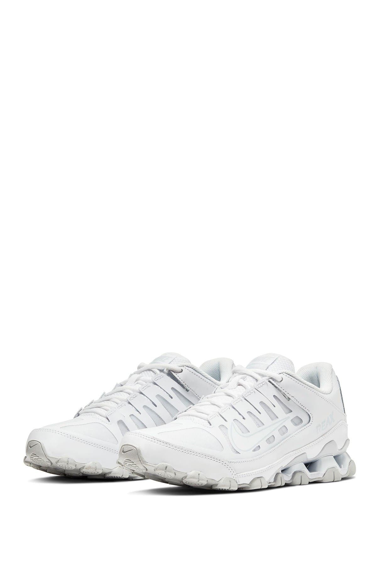 WHITE/ WHITE