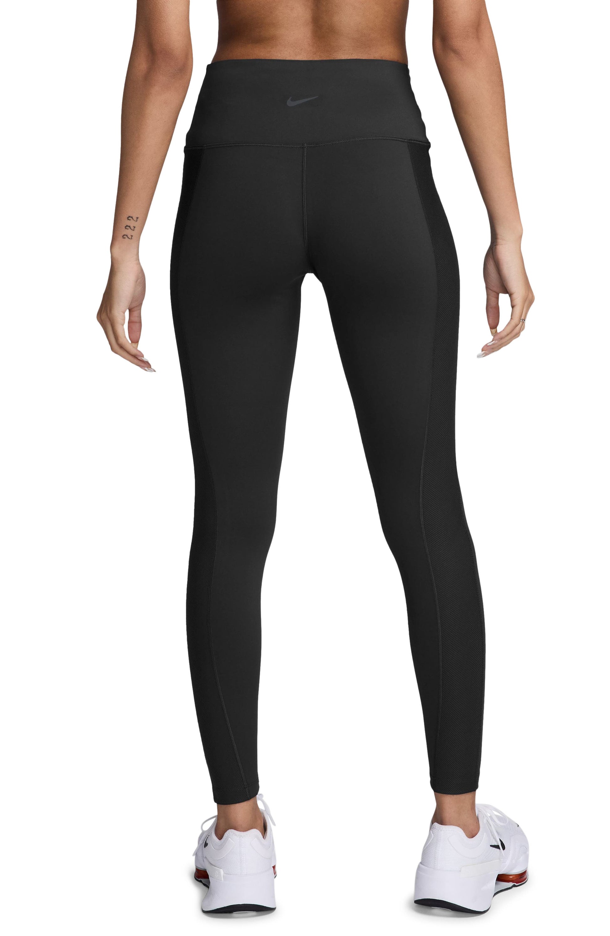 BLACK/ COOL GREY
