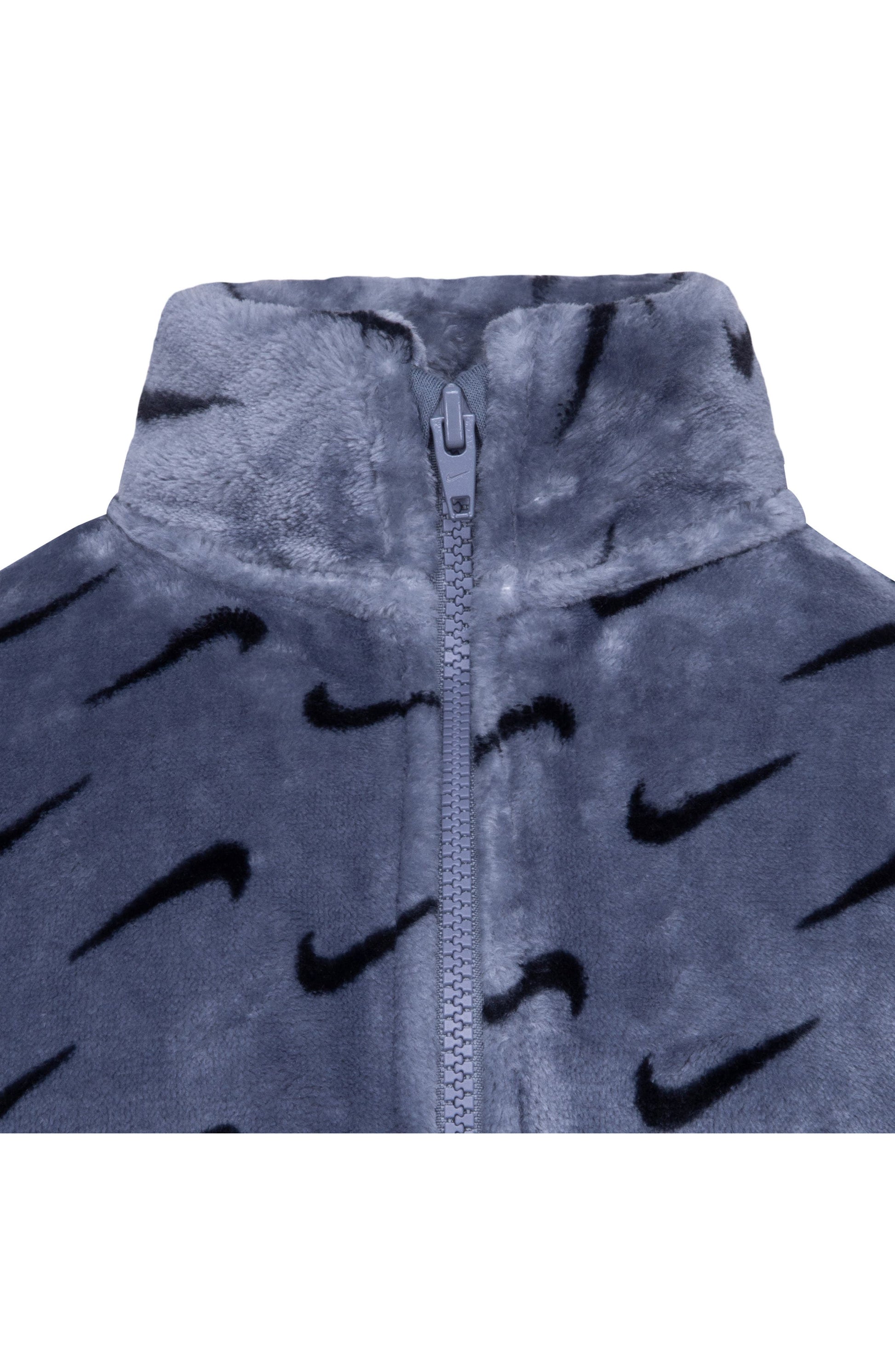 SMOKE GREY