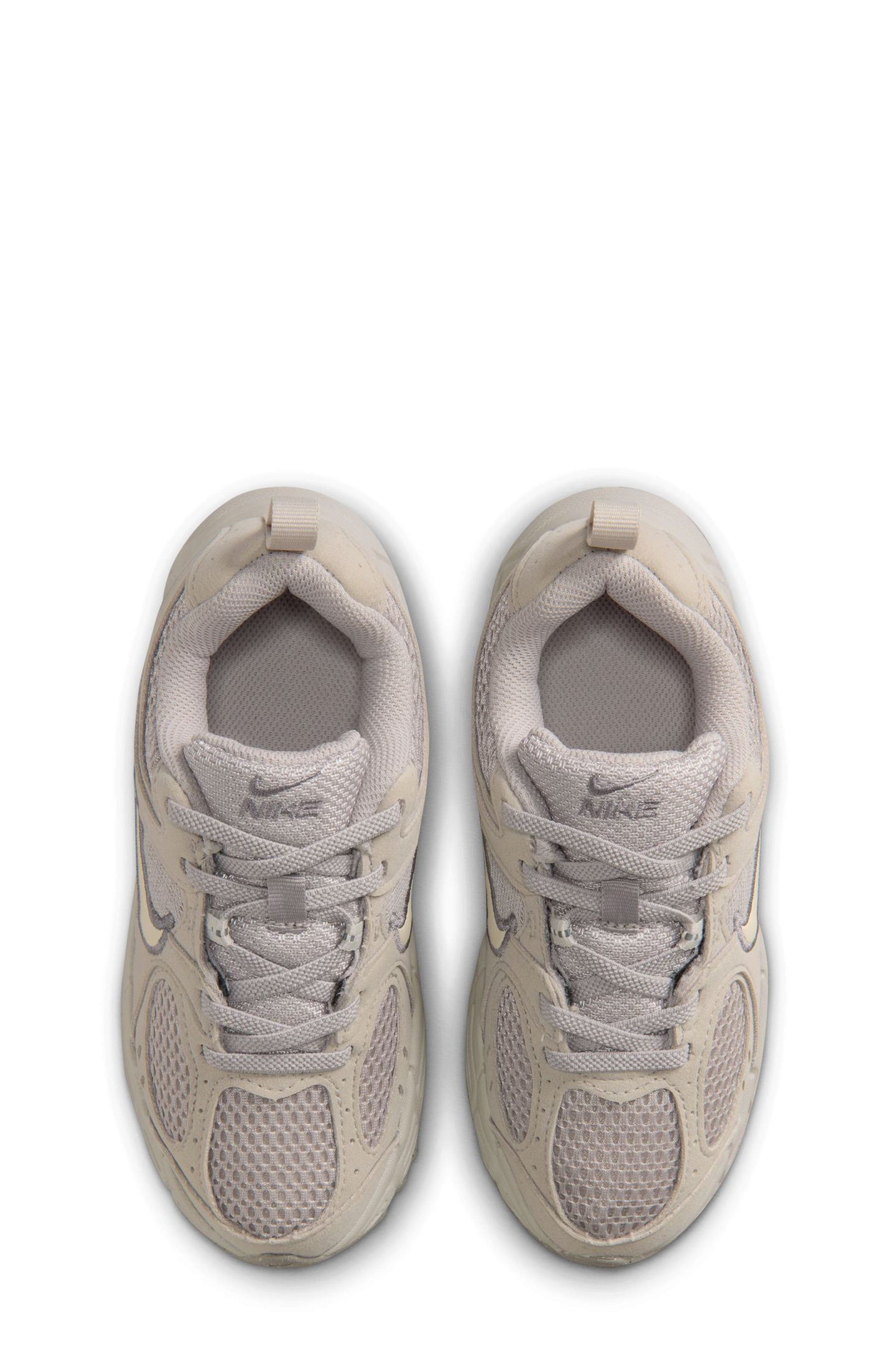 MOON PARTICLE/ LIGHT BROWN