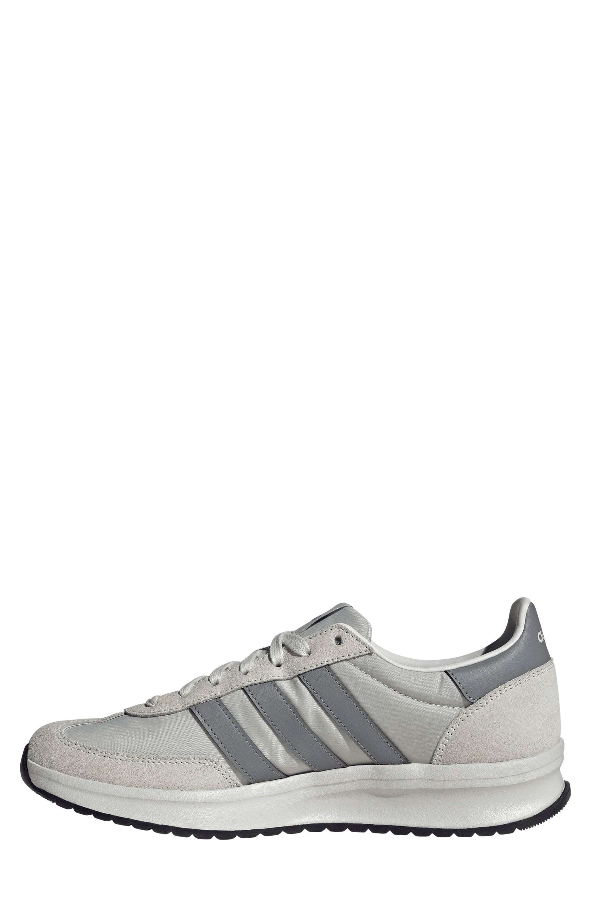 GREY / GREY / CORE BLACK