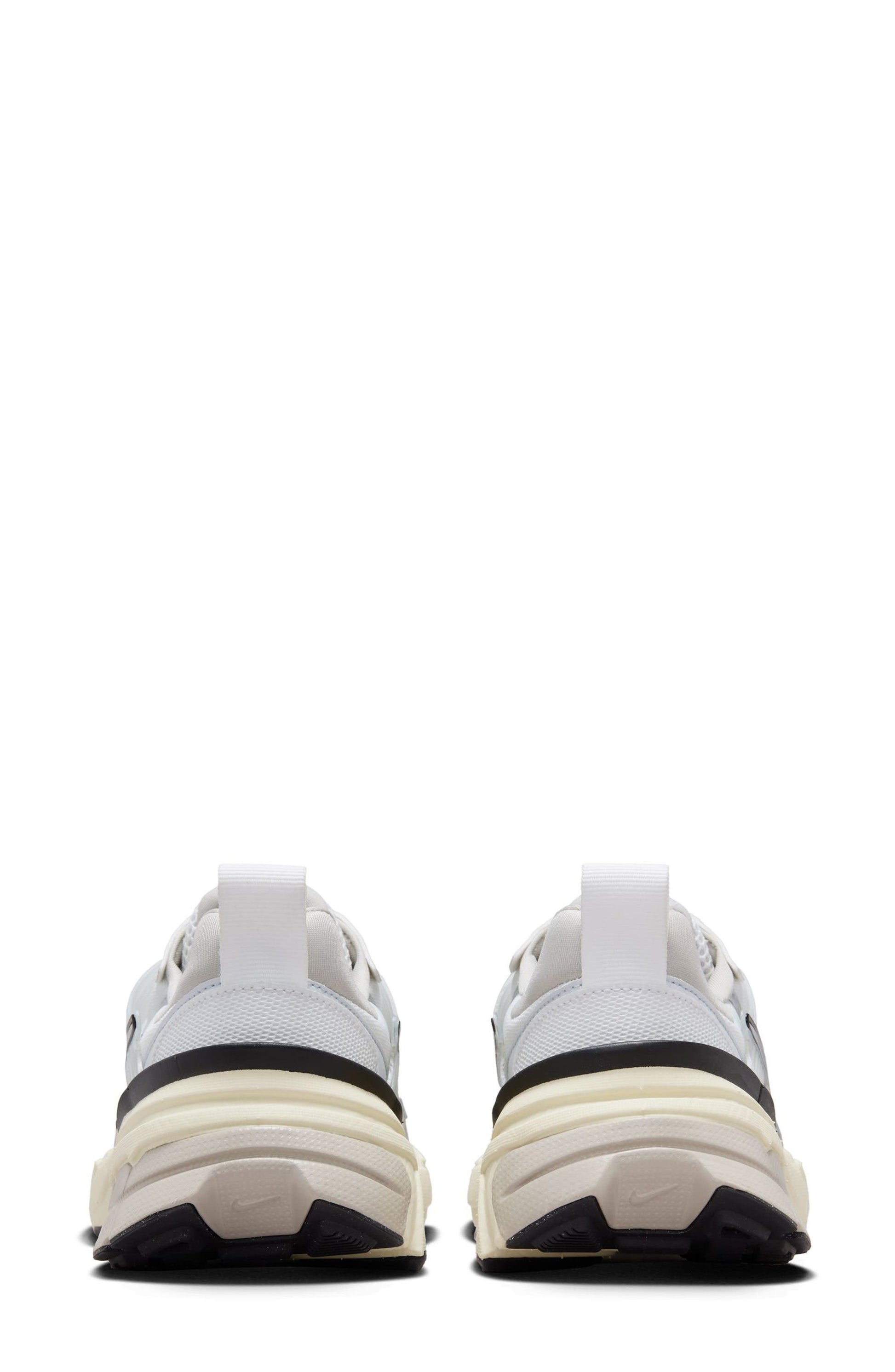 SUMMIT WHITE/ METALLIC SILVER