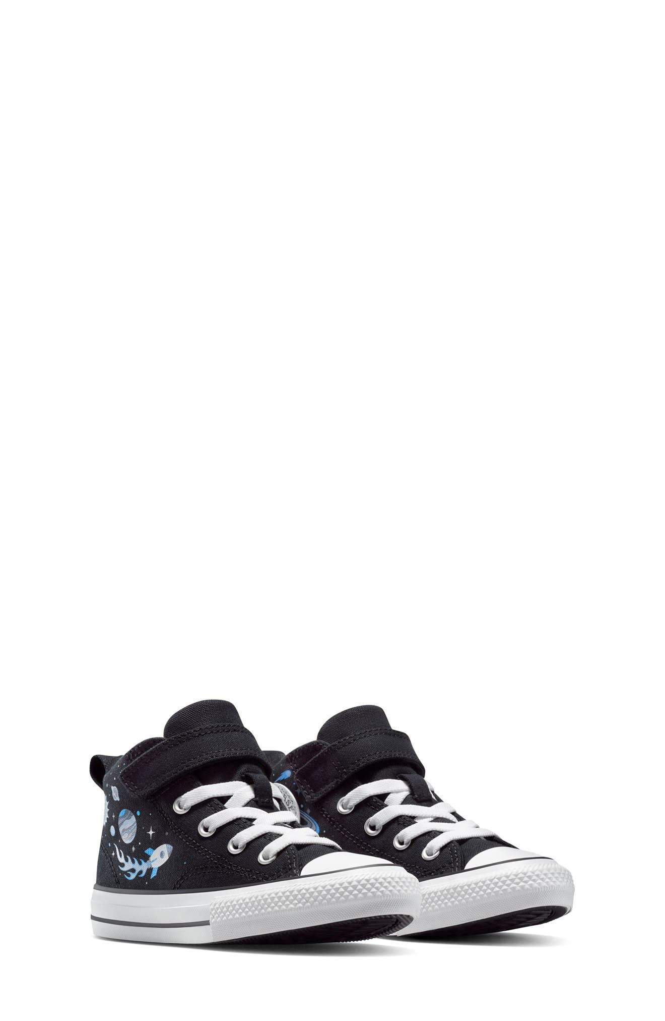 BLACK/ WHITE