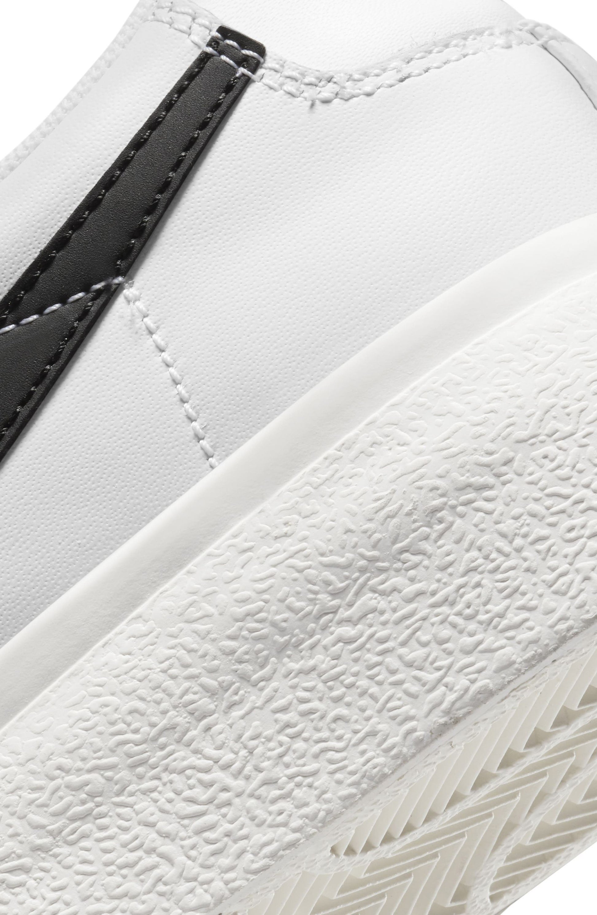 101 WHITE/BLACK