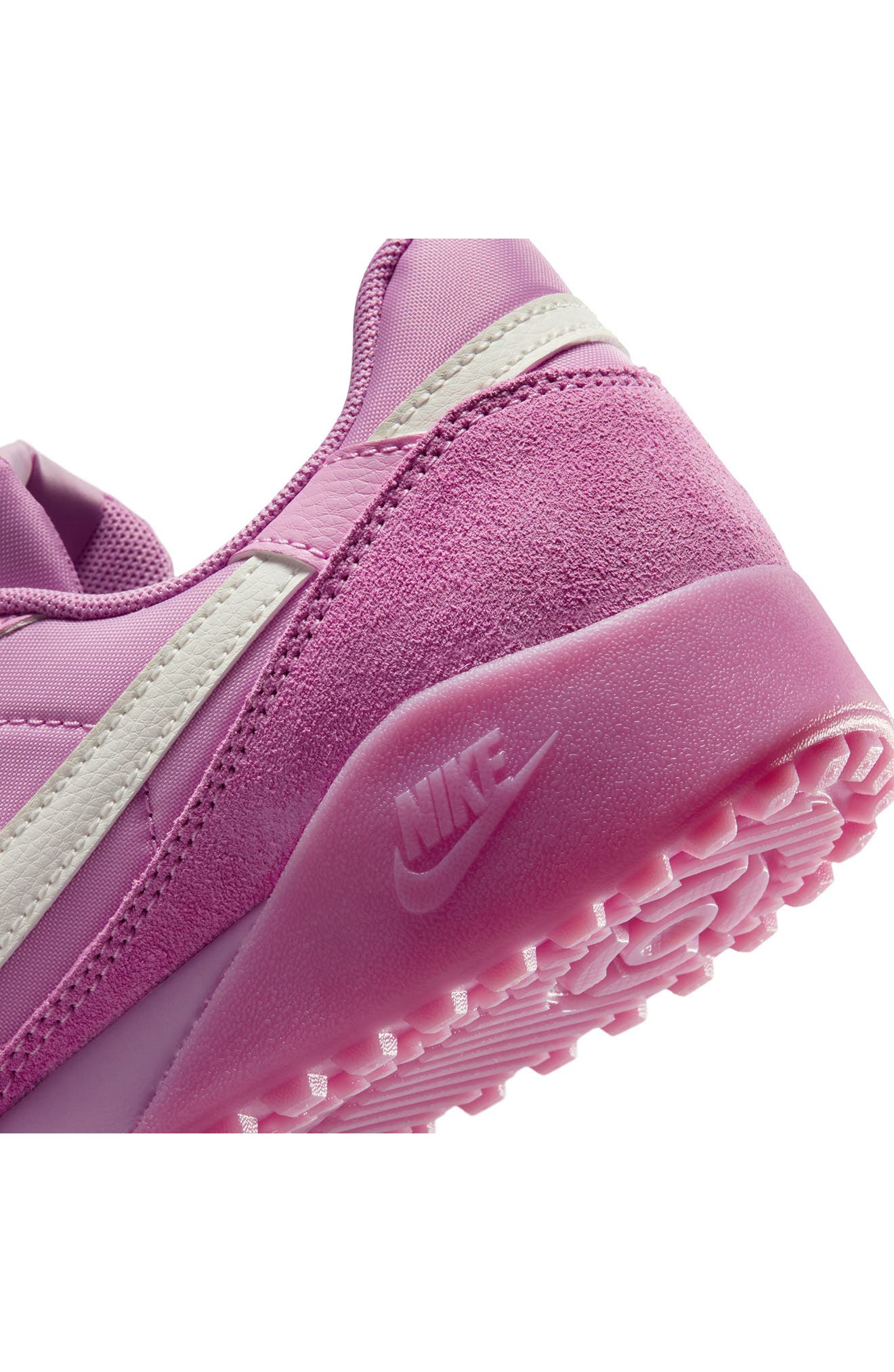 MAGENTA/ SAIL