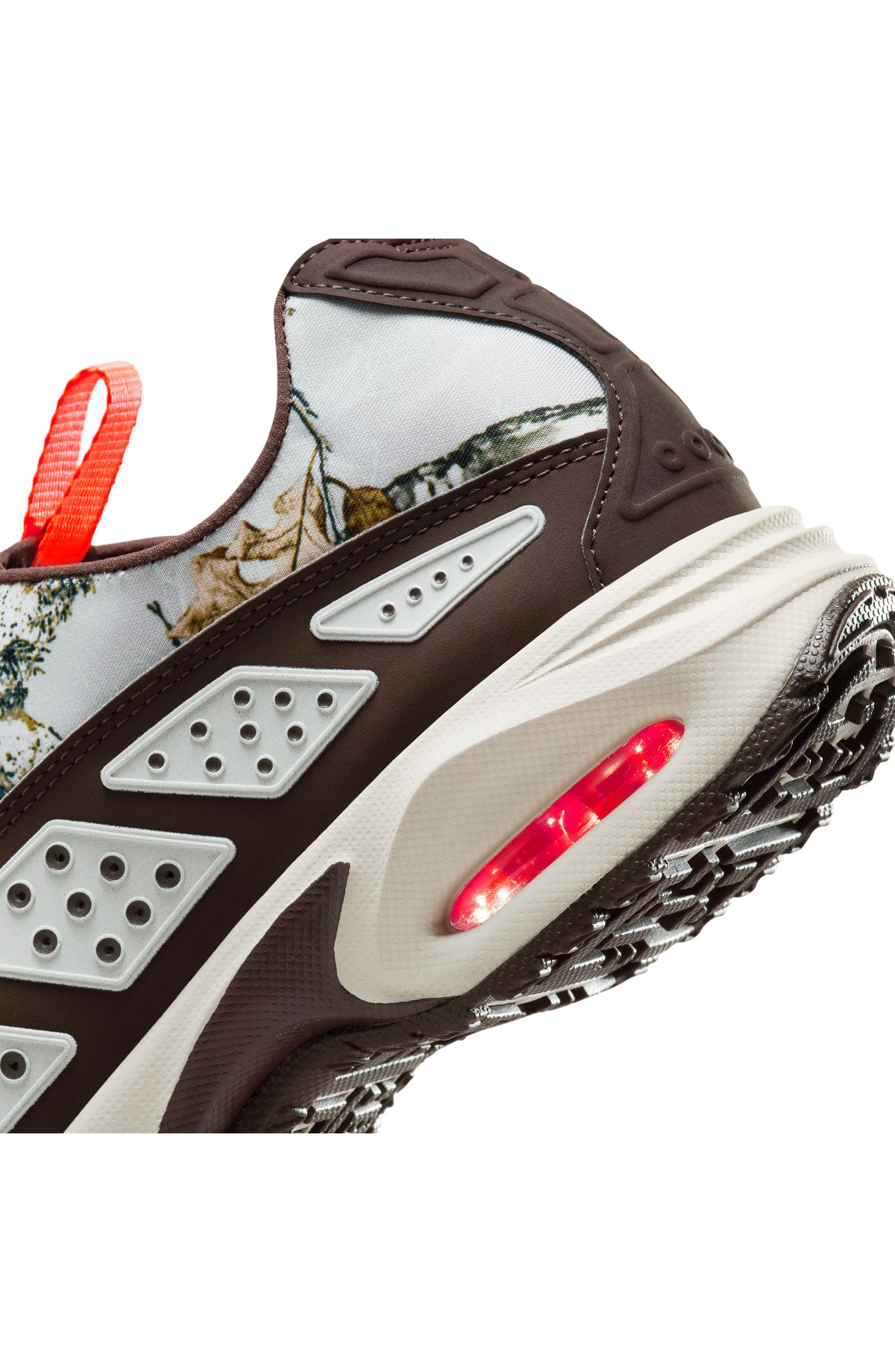 LIGHT ORE WOOD BROWN/ CRIMSON