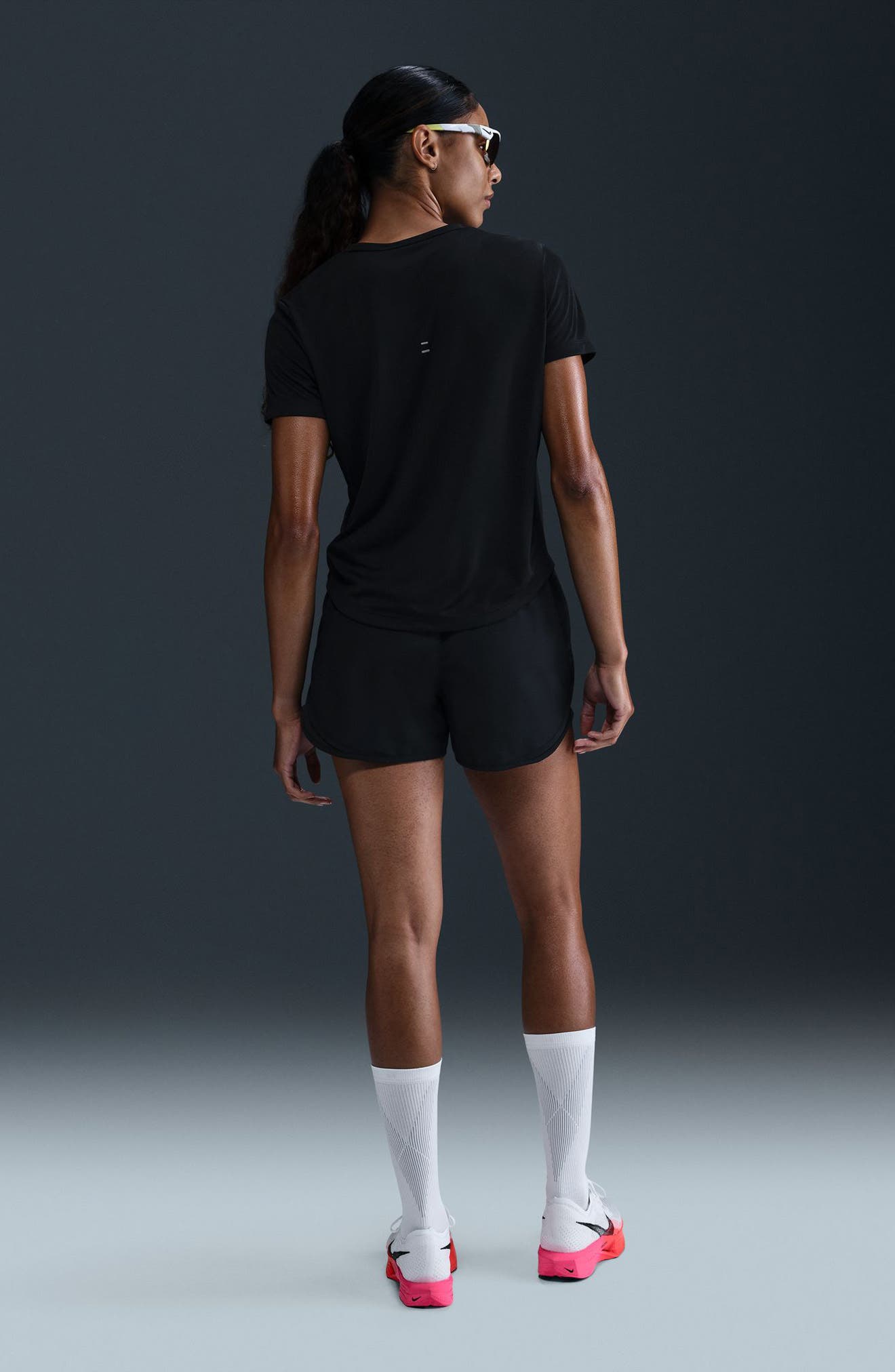 BLACK/ REFLECTIVE SILV