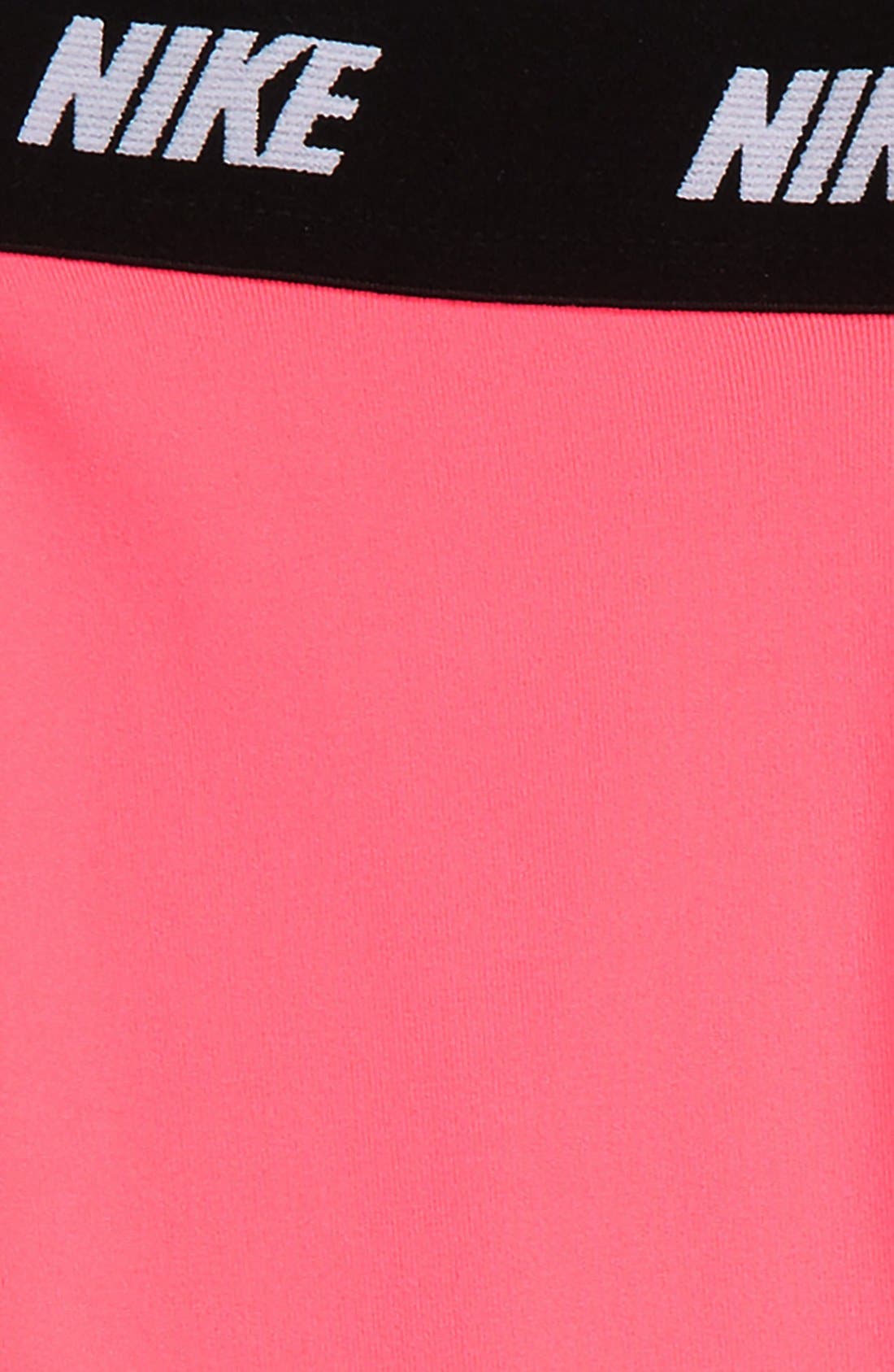 HYPER PINK