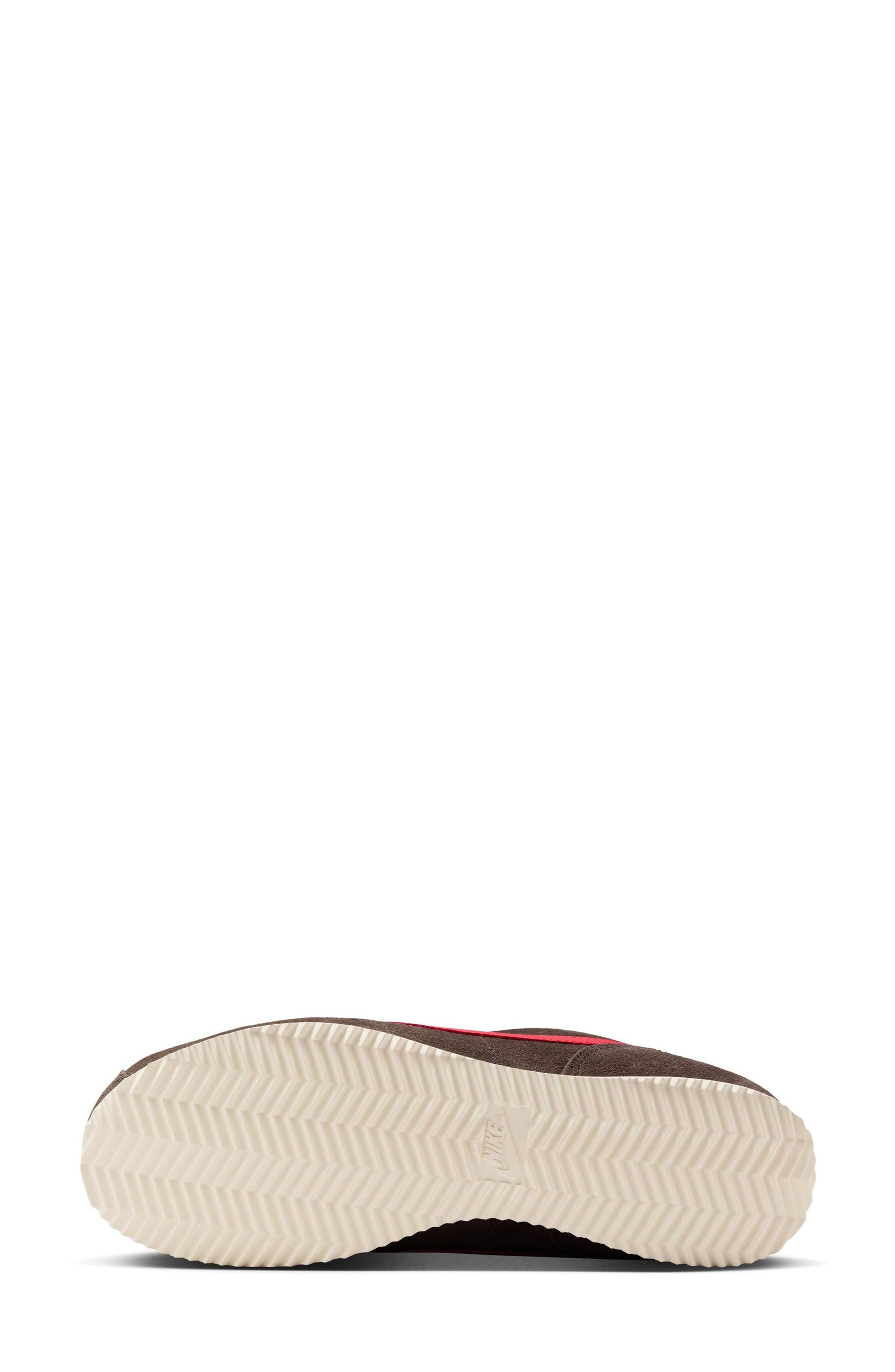 VELVET BROWN/ RED/ SAIL