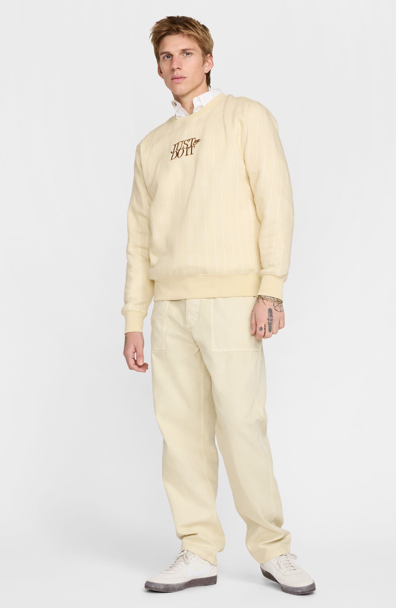 LIGHT KHAKI