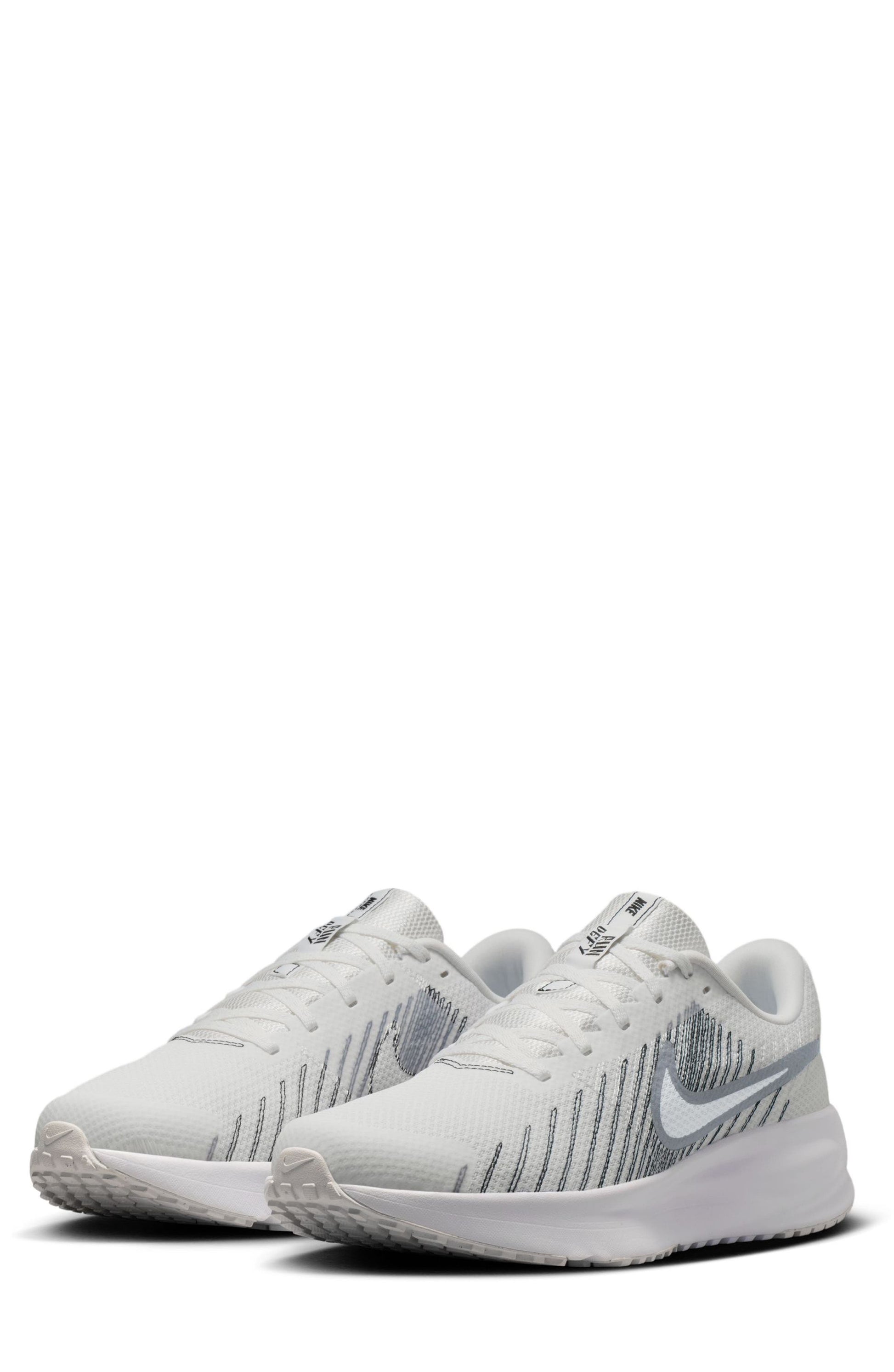 SUMMIT WHITE/ METALLIC SILVER