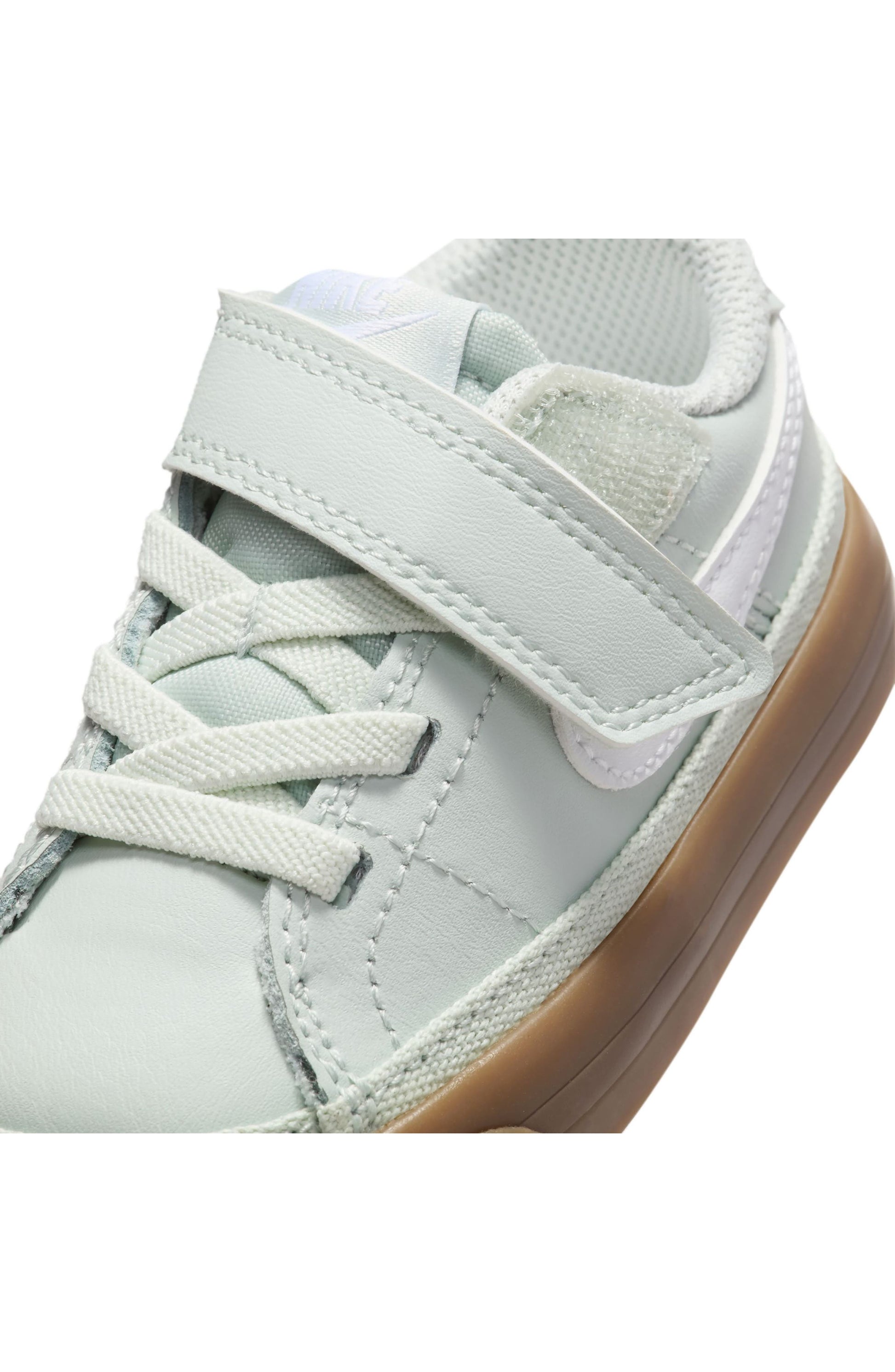 LIGHT SILVER/ WHITE/ BROWN