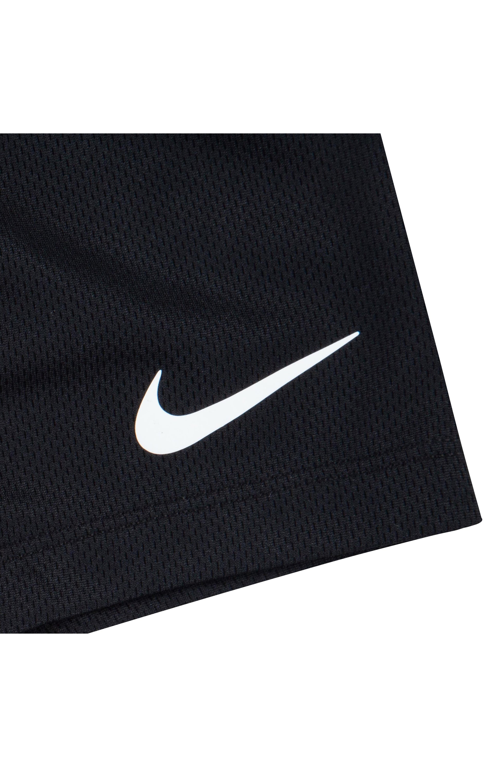 023BLACK