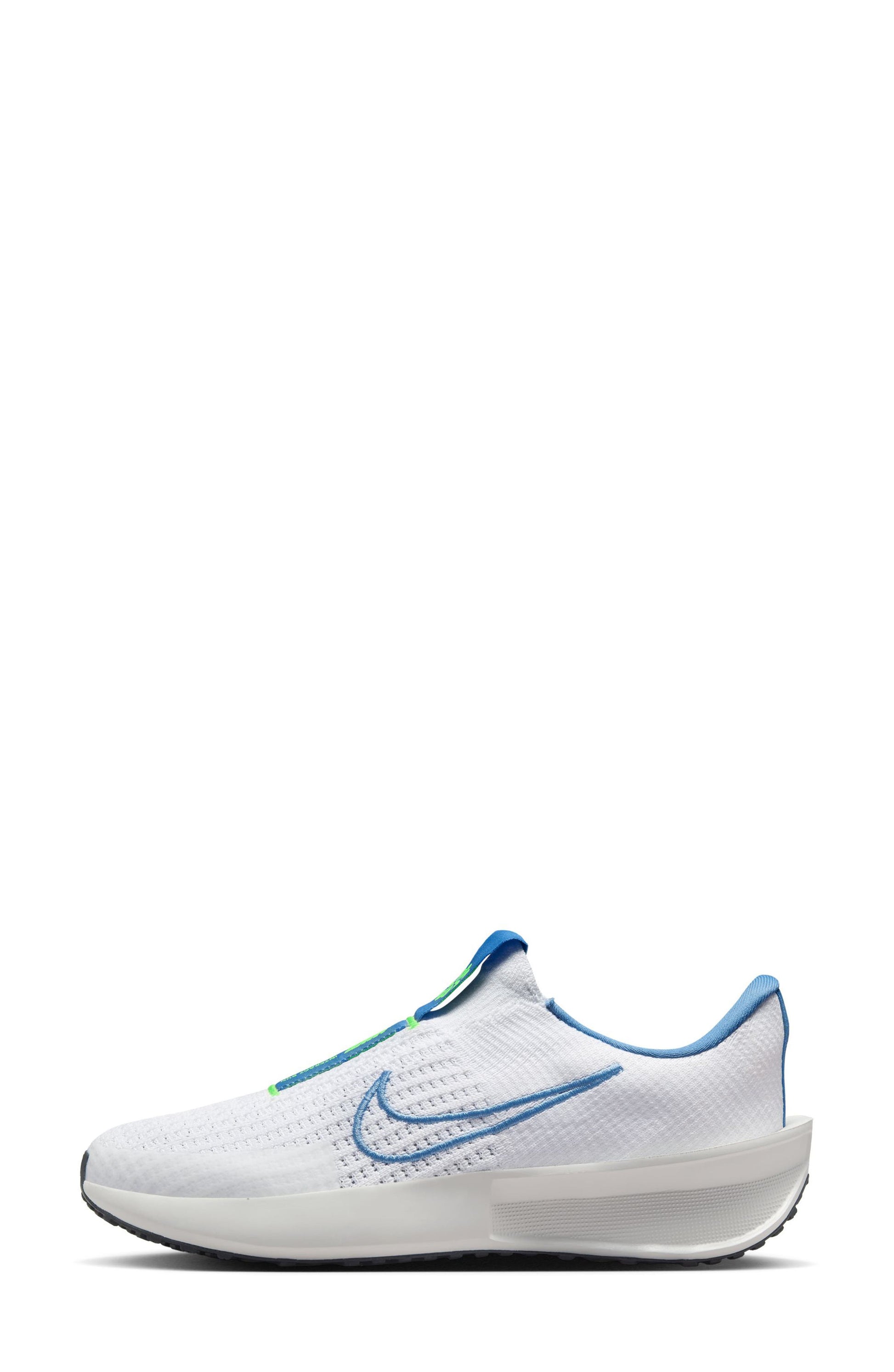 WHITE /BLUE BEYOND