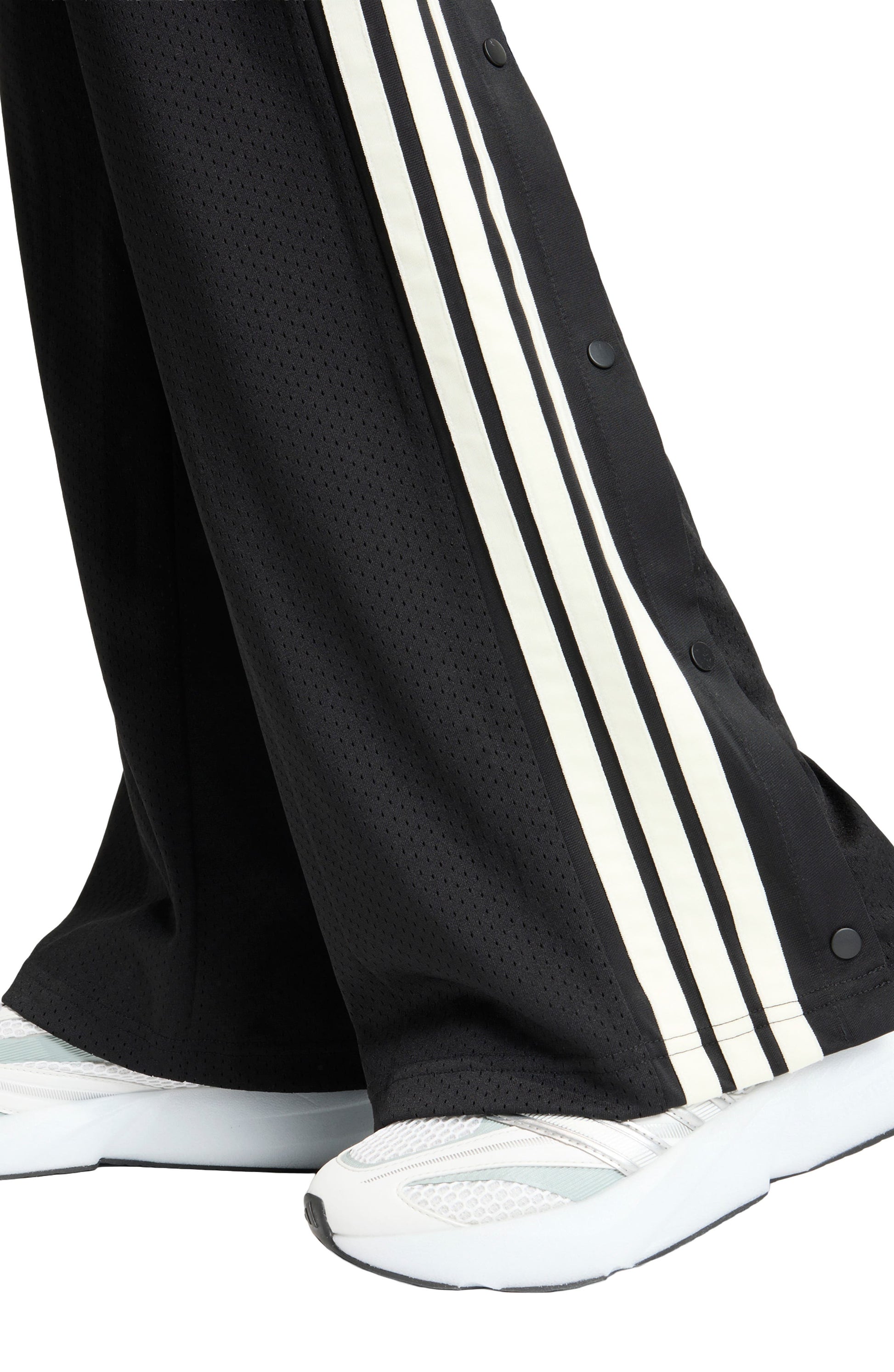 BLACK/ WHITE/ CRYSTAL LINEN