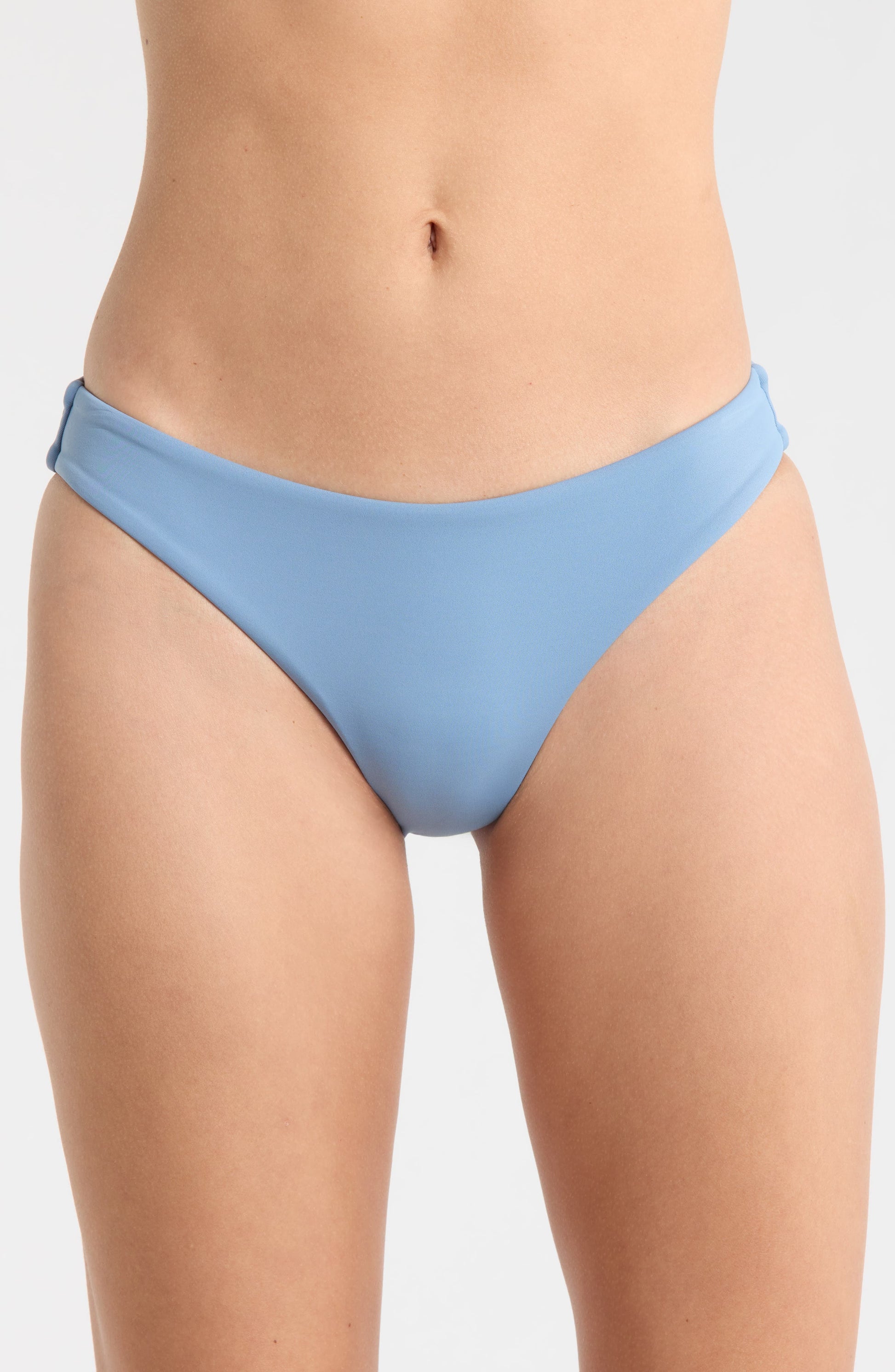 BAY BLUE