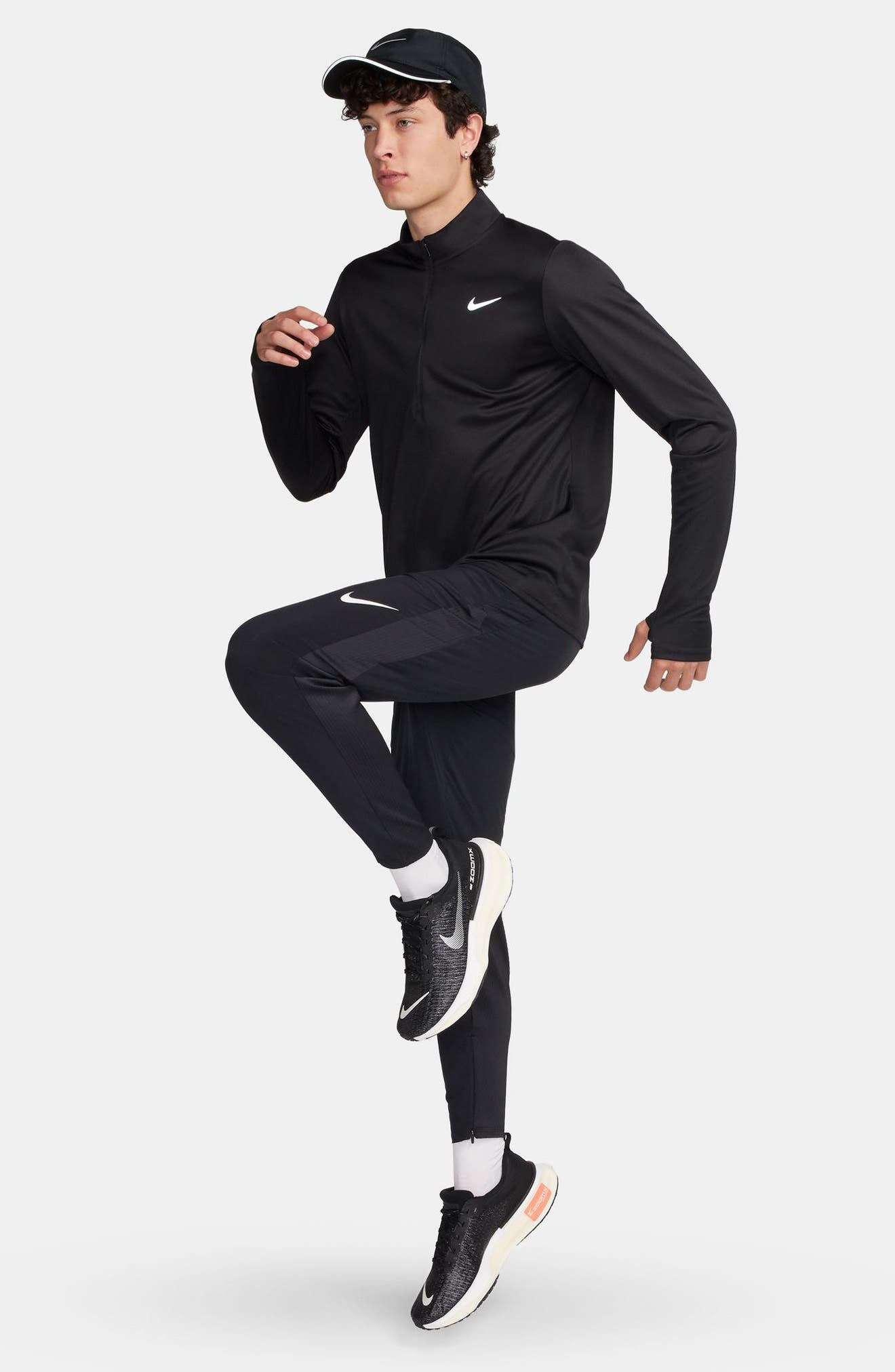 BLACK/ REFLECTIVE SILVER