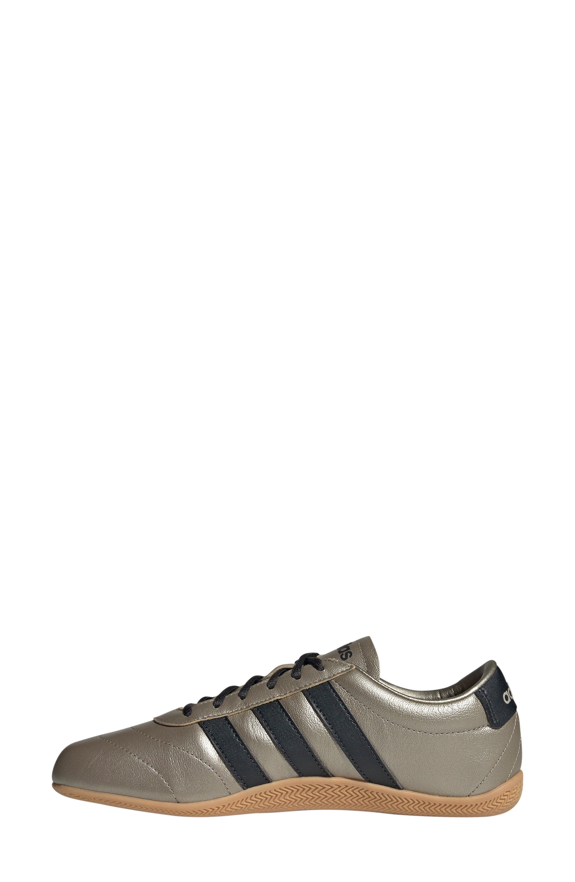 CYBER METALLIC/ CARBON/ GUM