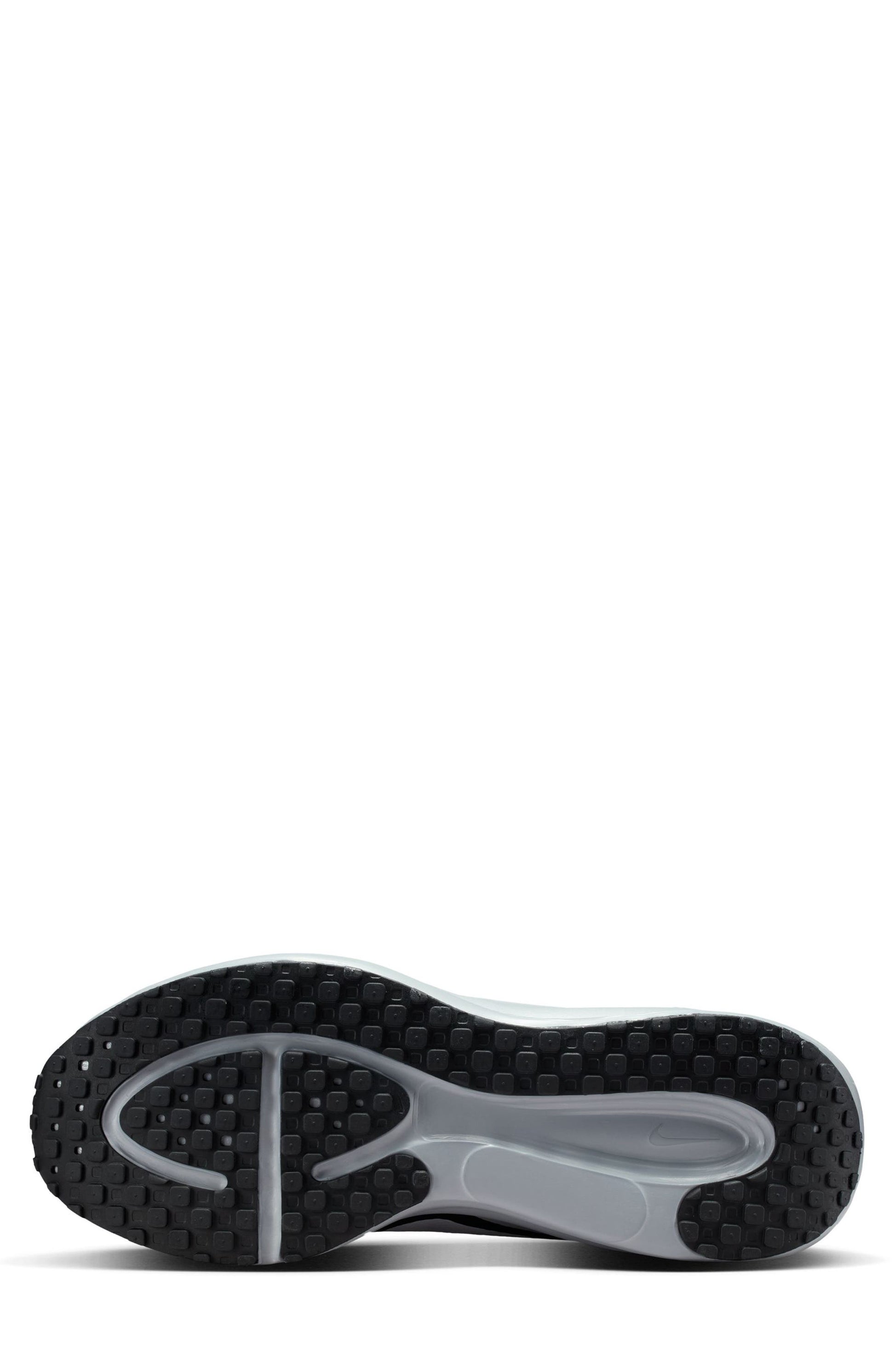 BLACK/ SUMMIT WHITE