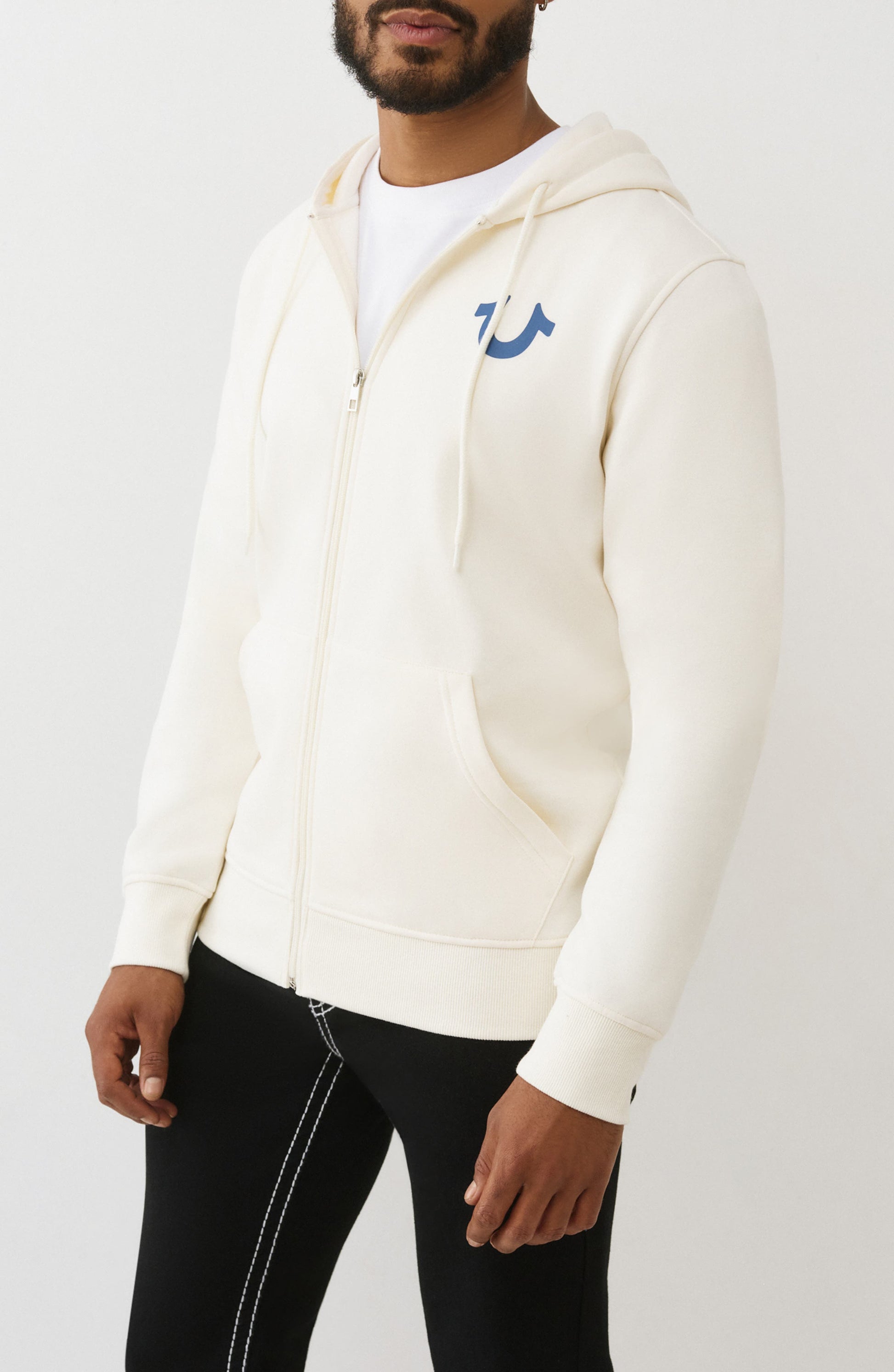 WINTER WHITE